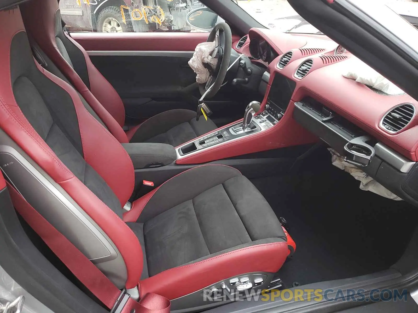 5 fotografías del automóvil dañado WP0CC2A89MS240419 PORSCHE BOXSTER 2021