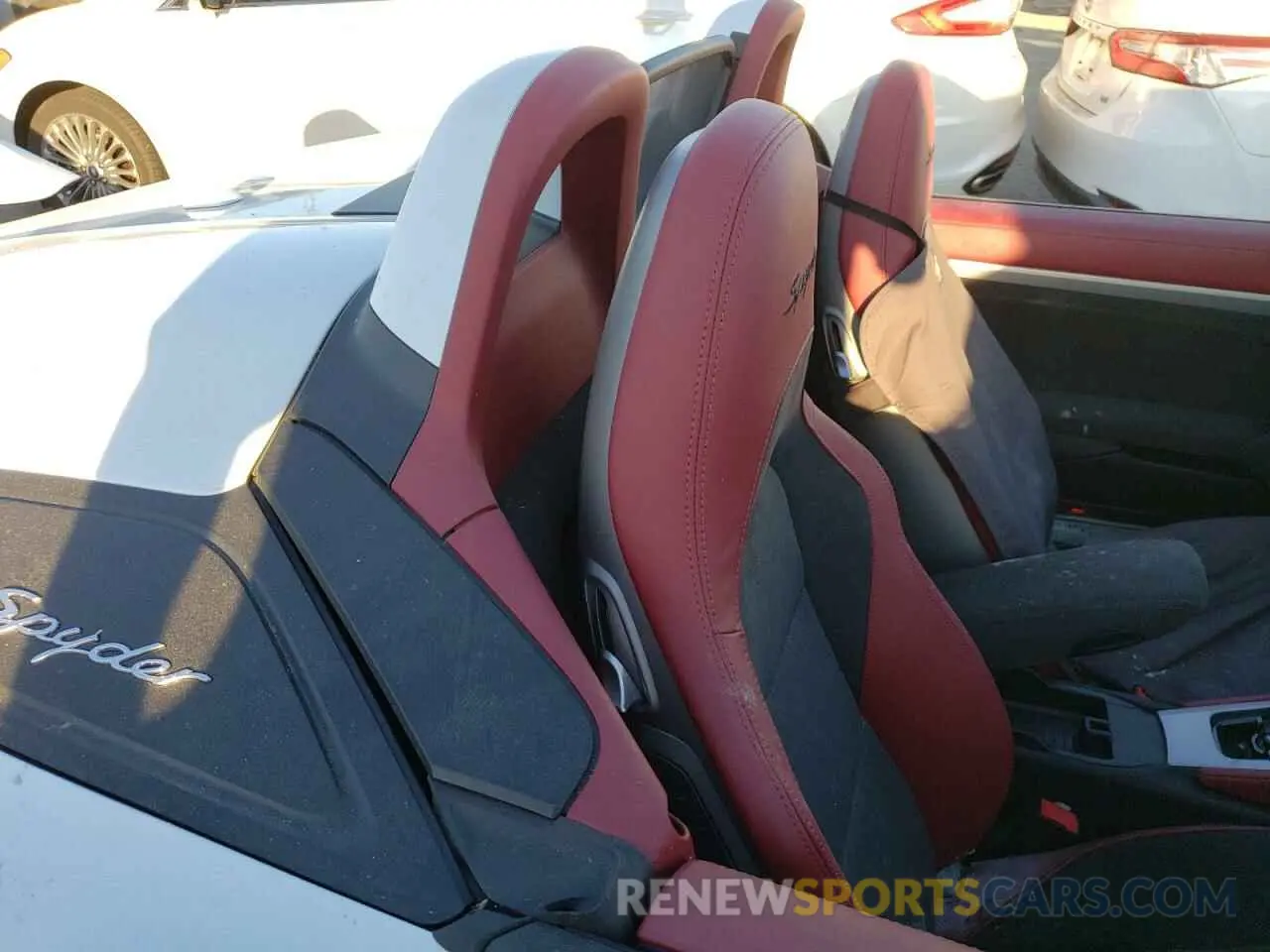 6 fotografías del automóvil dañado WP0CC2A8XMS240820 PORSCHE BOXSTER 2021