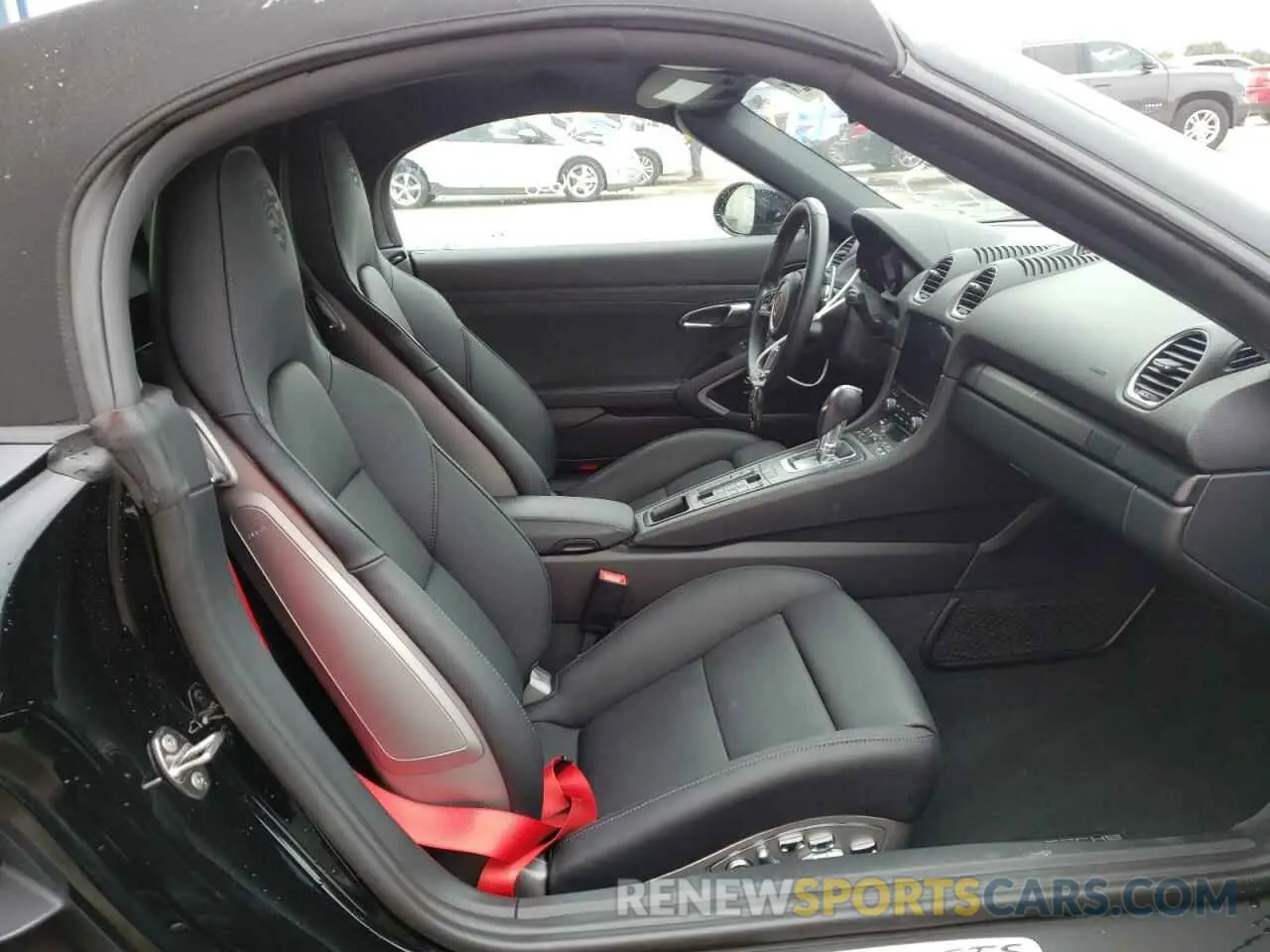 5 fotografías del automóvil dañado WP0CD2A84MS232144 PORSCHE BOXSTER 2021