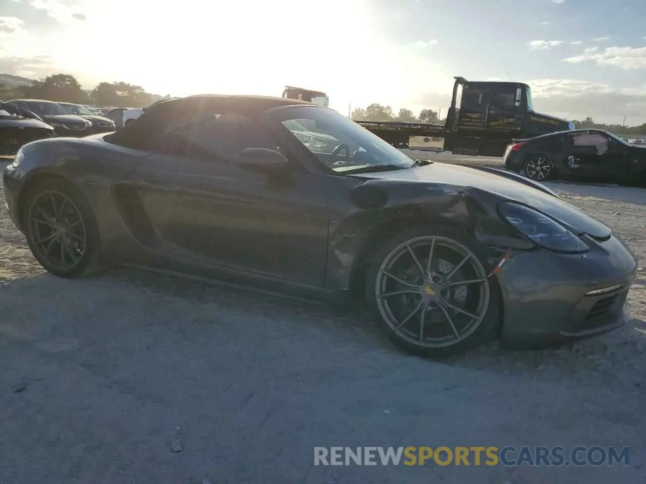 4 fotografías del automóvil dañado WP0CA2A88NS205166 PORSCHE BOXSTER 2022