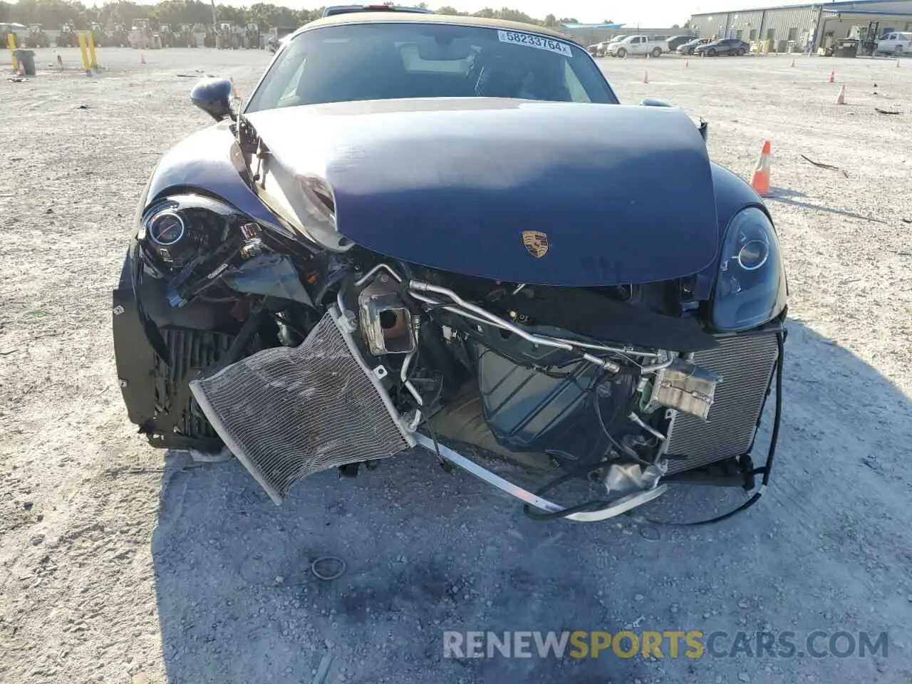 5 fotografías del automóvil dañado WP0CA2A84RK205249 PORSCHE BOXSTER 2024