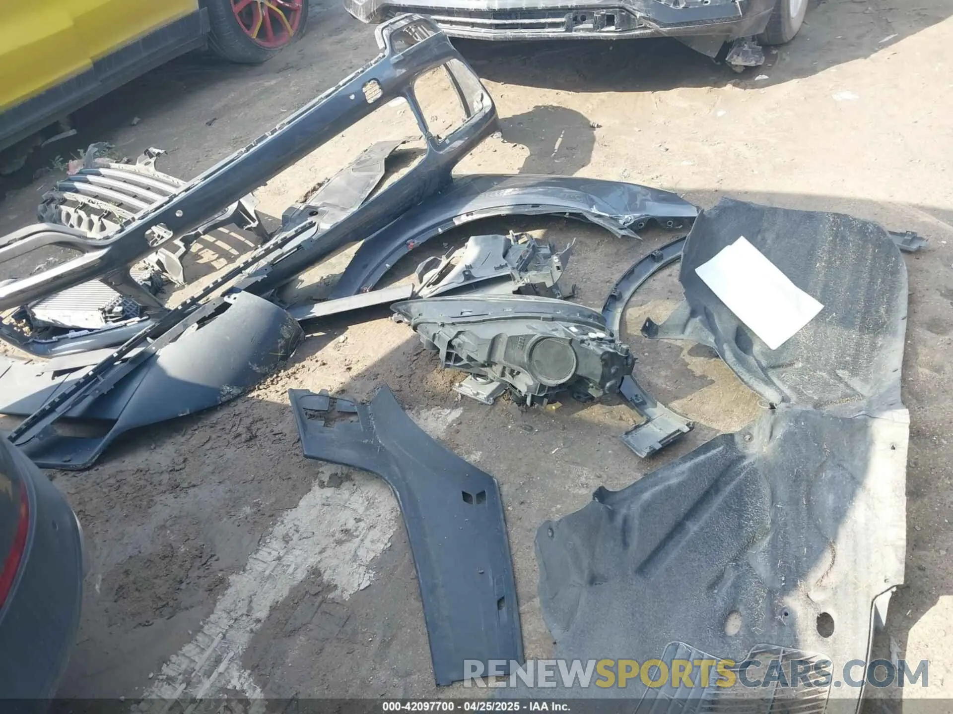 12 fotografías del automóvil dañado WP1AA2AY1KDA15473 PORSCHE CAYENNE 2019