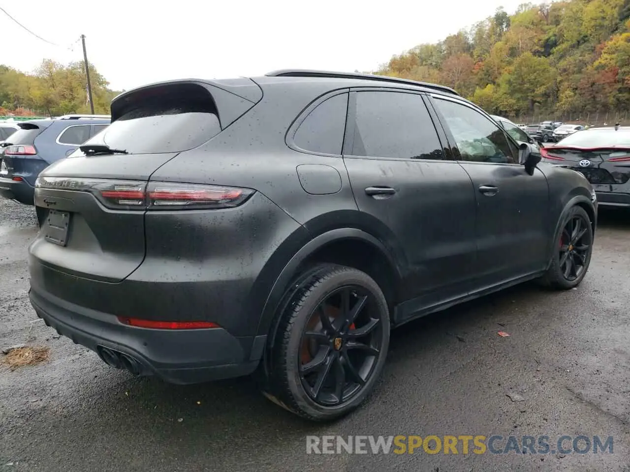 4 fotografías del automóvil dañado WP1AA2AY1KDA19362 PORSCHE CAYENNE 2019