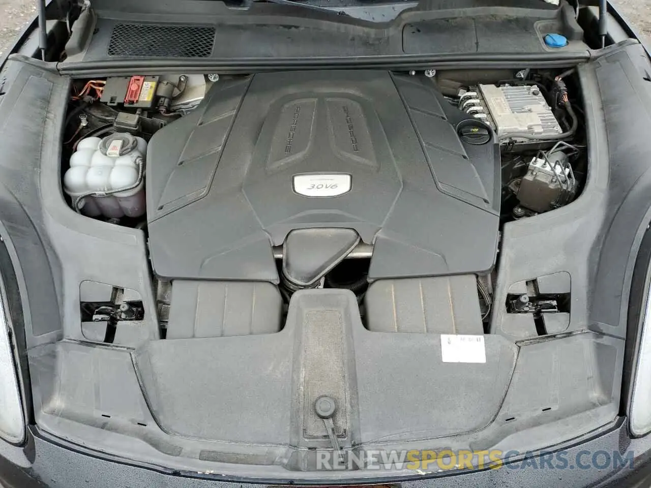 12 fotografías del automóvil dañado WP1AA2AY2KDA10542 PORSCHE CAYENNE 2019