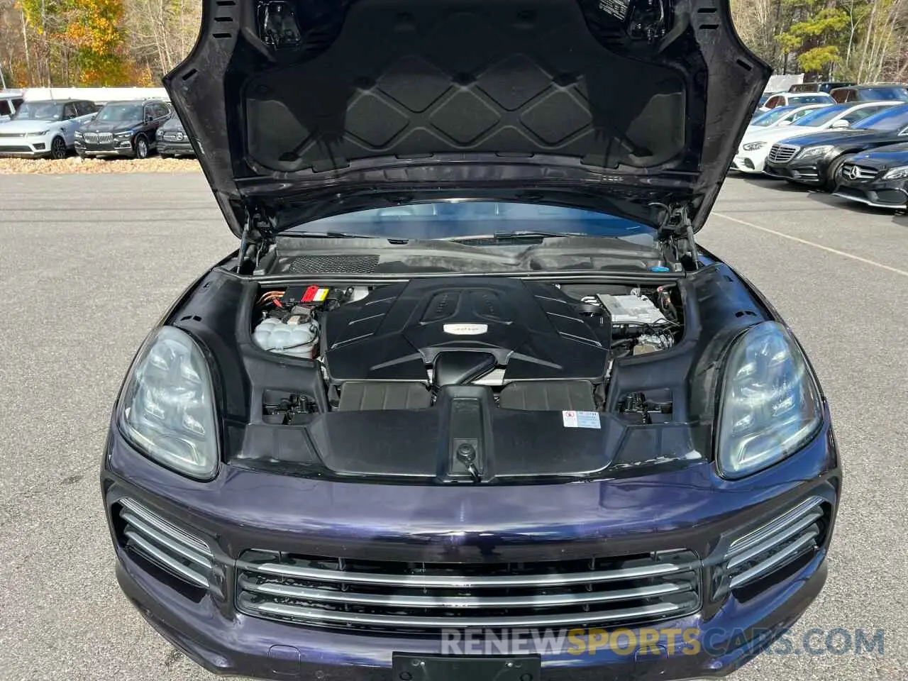8 fotografías del automóvil dañado WP1AA2AY2KDA14199 PORSCHE CAYENNE 2019