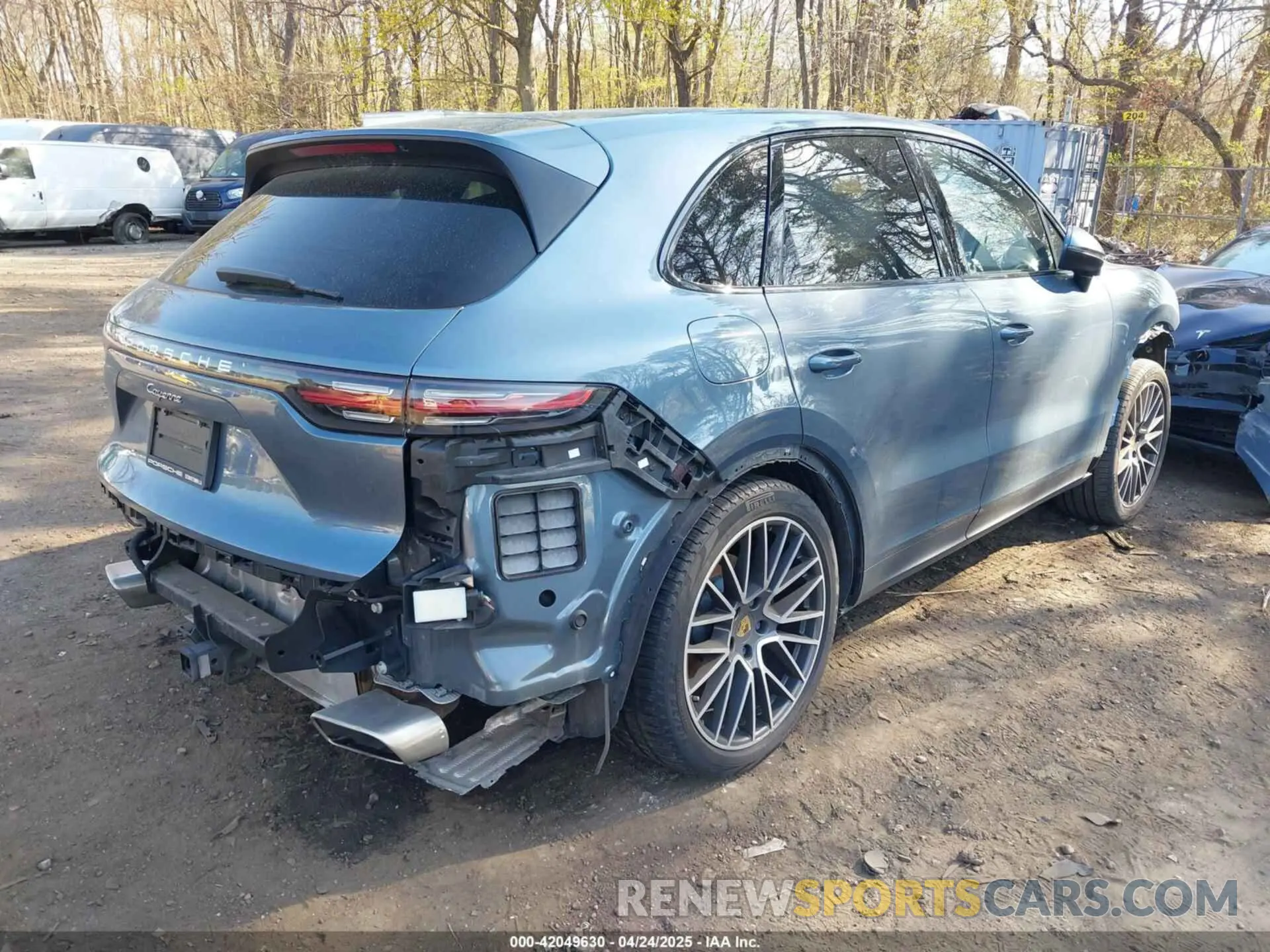 4 fotografías del automóvil dañado WP1AA2AY2KDA14302 PORSCHE CAYENNE 2019