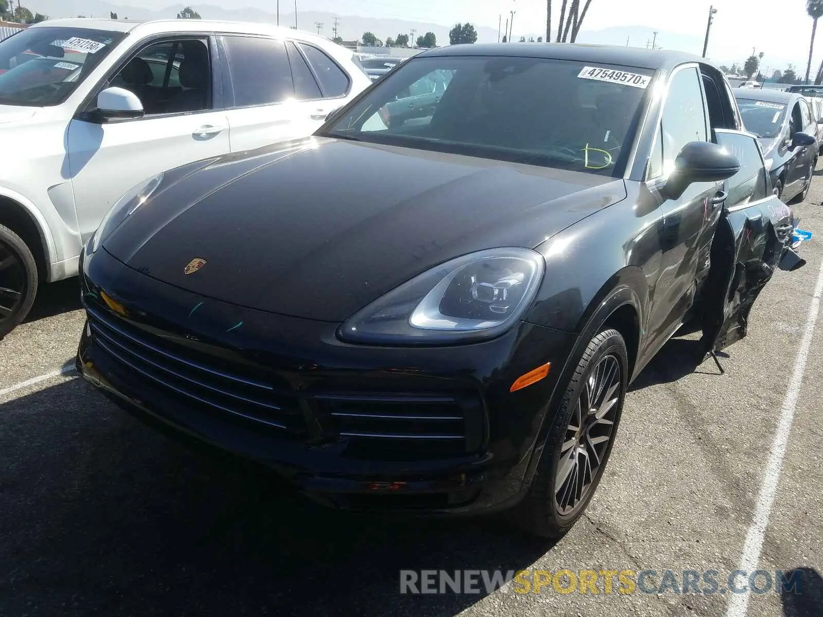 2 fotografías del automóvil dañado WP1AA2AY3KDA06693 PORSCHE CAYENNE 2019