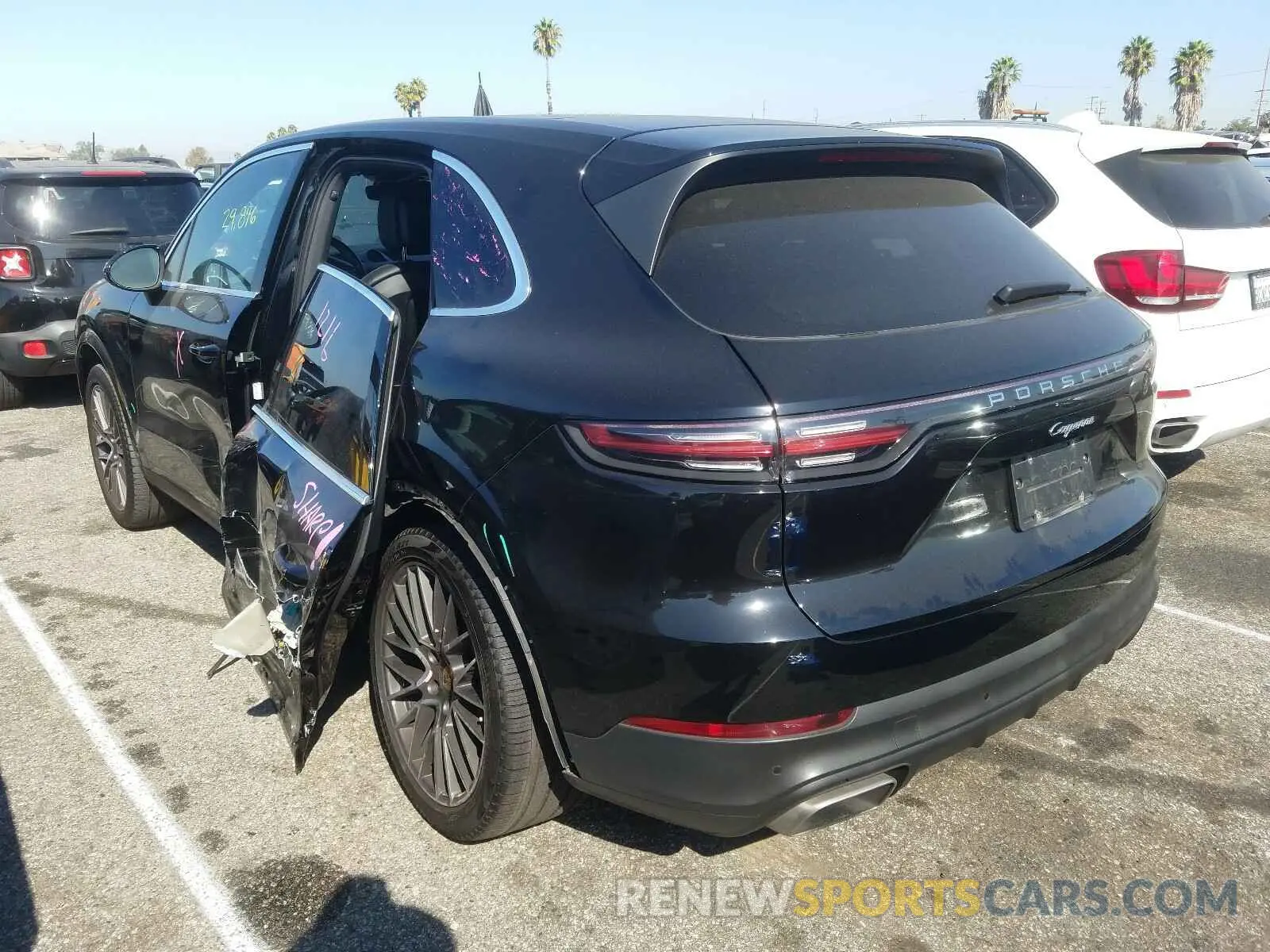 3 fotografías del automóvil dañado WP1AA2AY3KDA06693 PORSCHE CAYENNE 2019