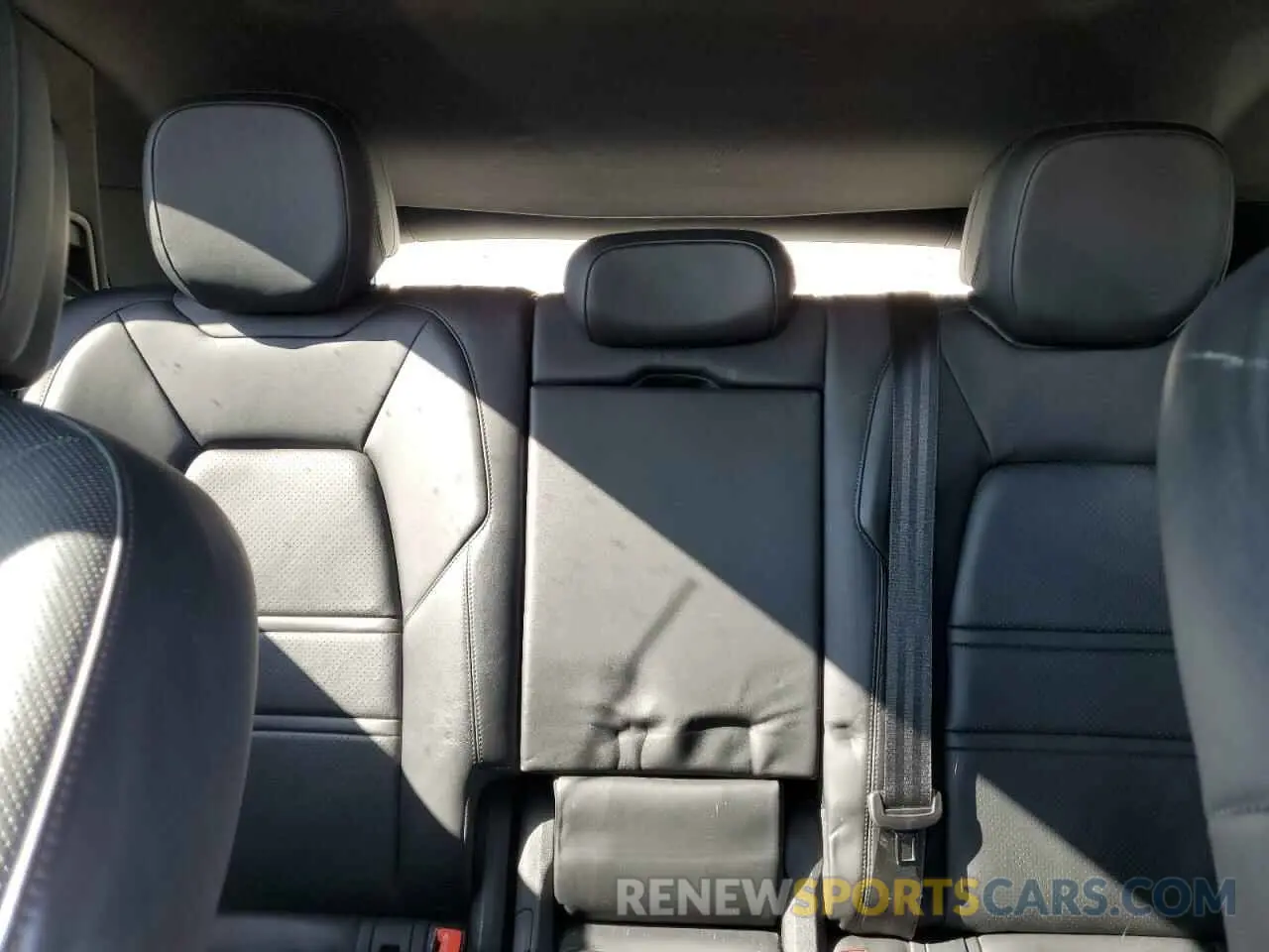 10 fotografías del automóvil dañado WP1AA2AY3KDA09707 PORSCHE CAYENNE 2019
