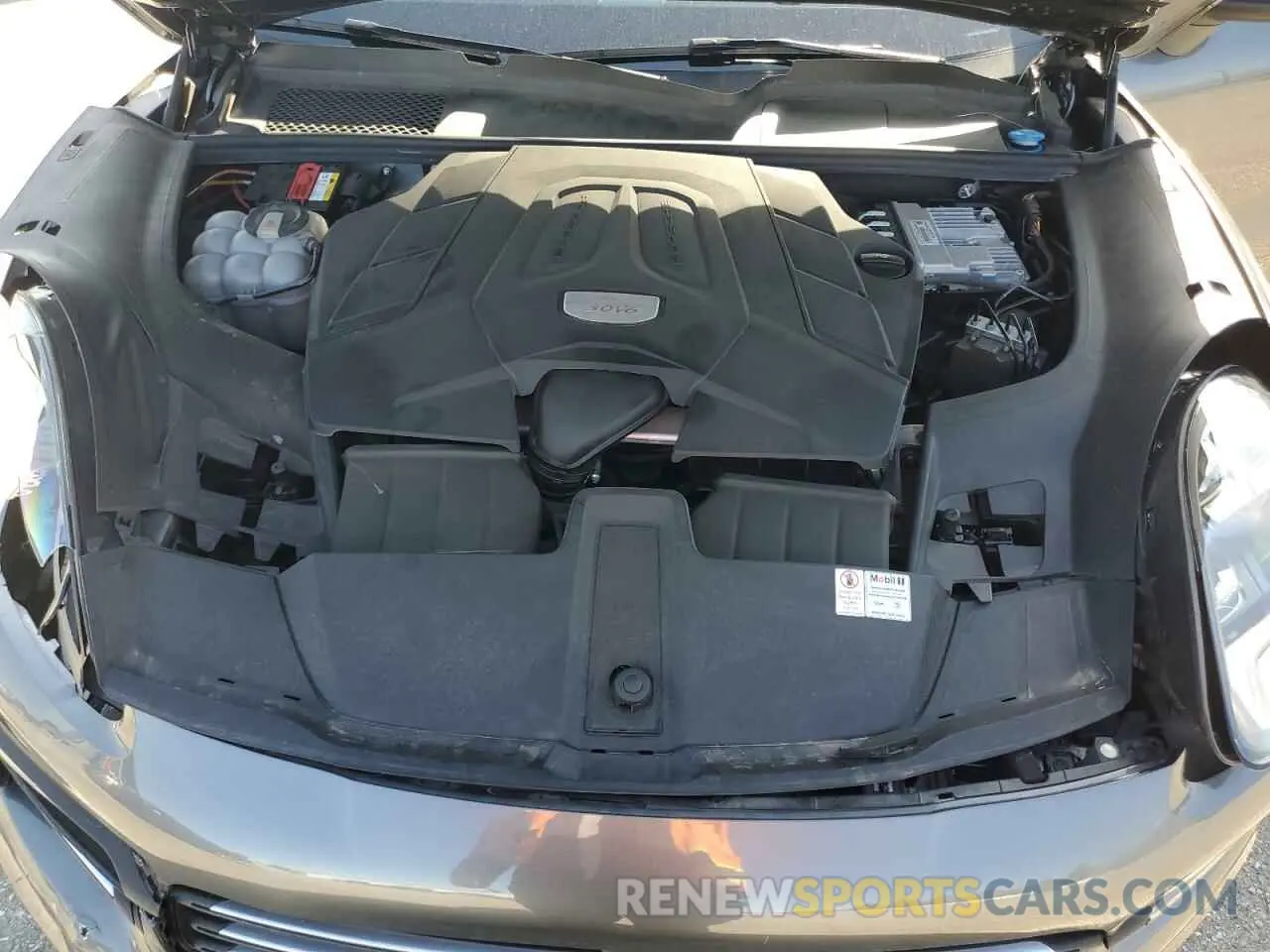 13 fotografías del automóvil dañado WP1AA2AY3KDA18665 PORSCHE CAYENNE 2019