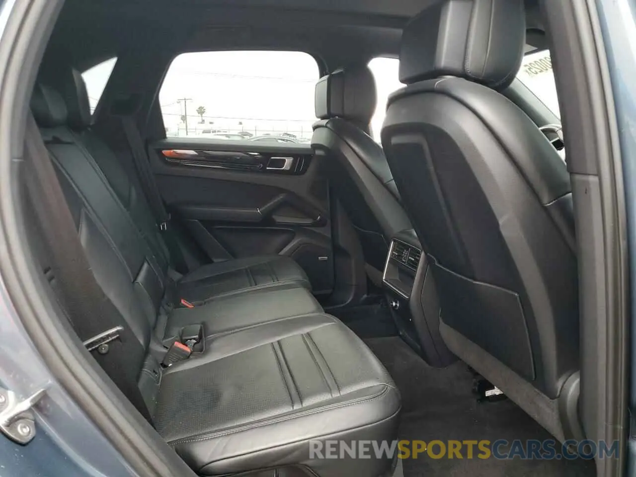 11 fotografías del automóvil dañado WP1AA2AY4KDA01261 PORSCHE CAYENNE 2019