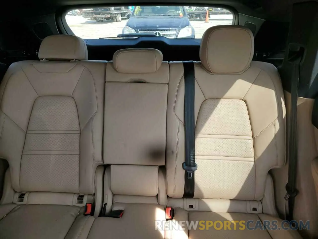 10 fotografías del automóvil dañado WP1AA2AY4KDA04113 PORSCHE CAYENNE 2019