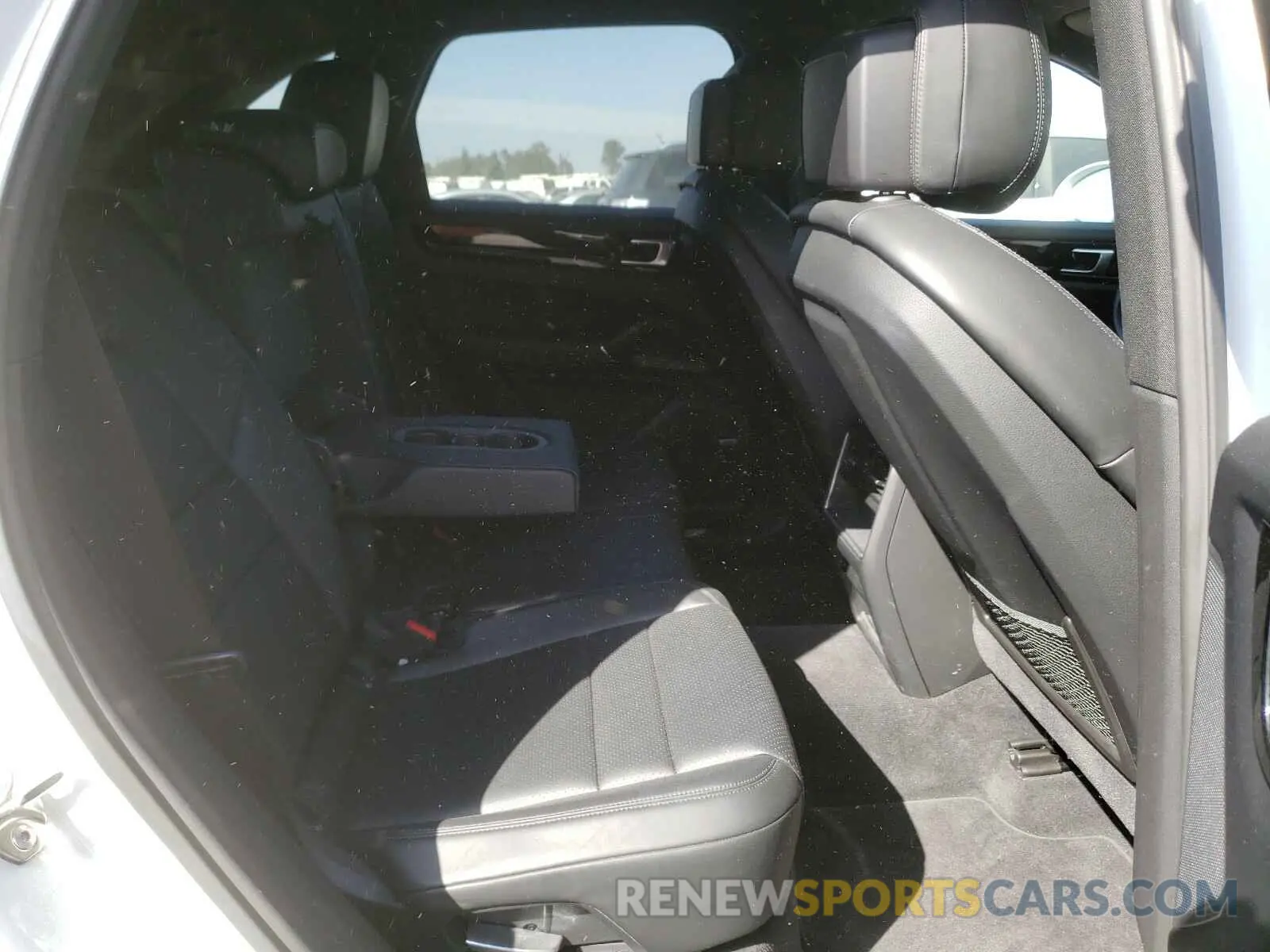 6 fotografías del automóvil dañado WP1AA2AY4KDA09070 PORSCHE CAYENNE 2019