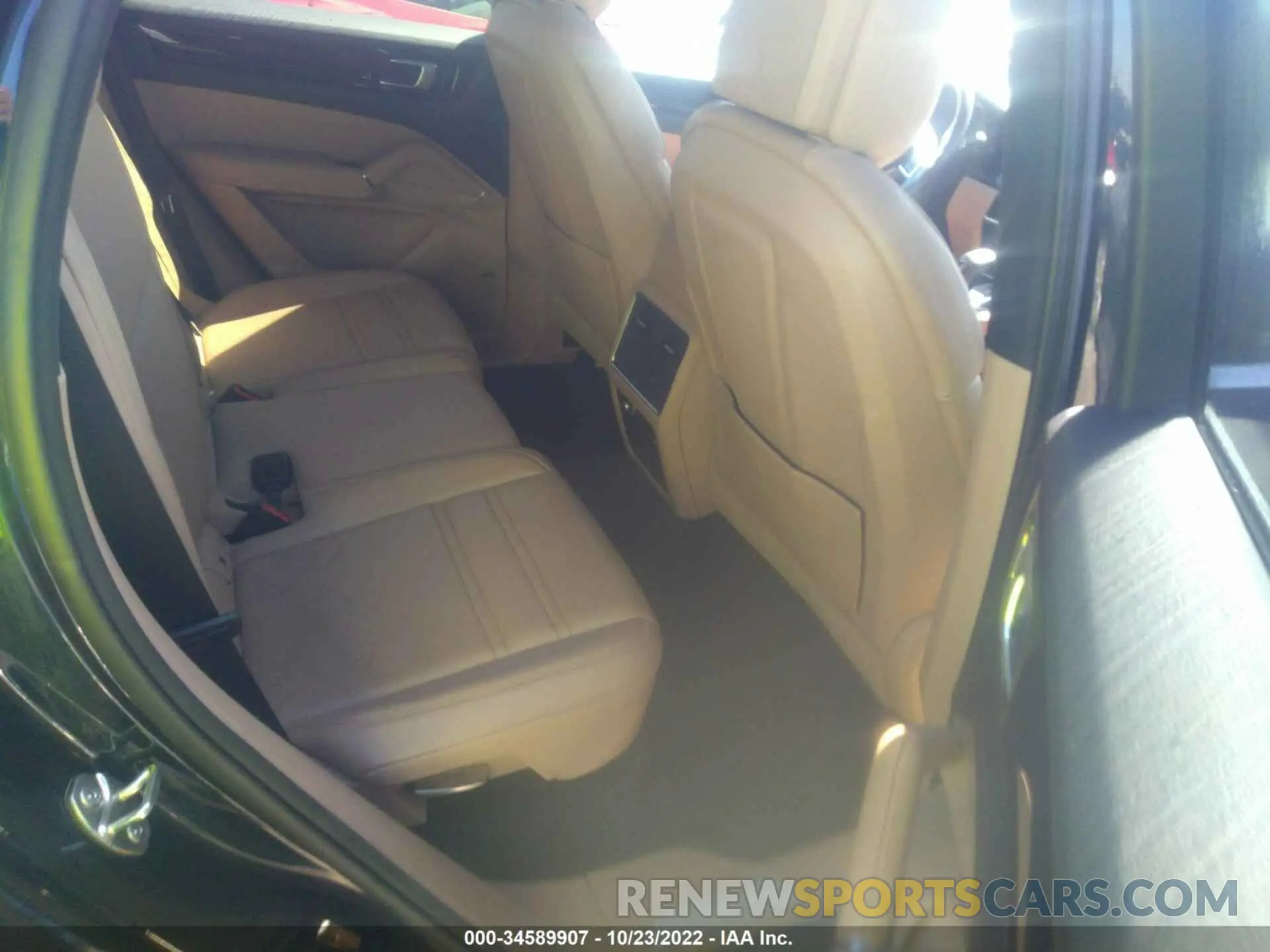 8 fotografías del automóvil dañado WP1AA2AY5KDA03424 PORSCHE CAYENNE 2019