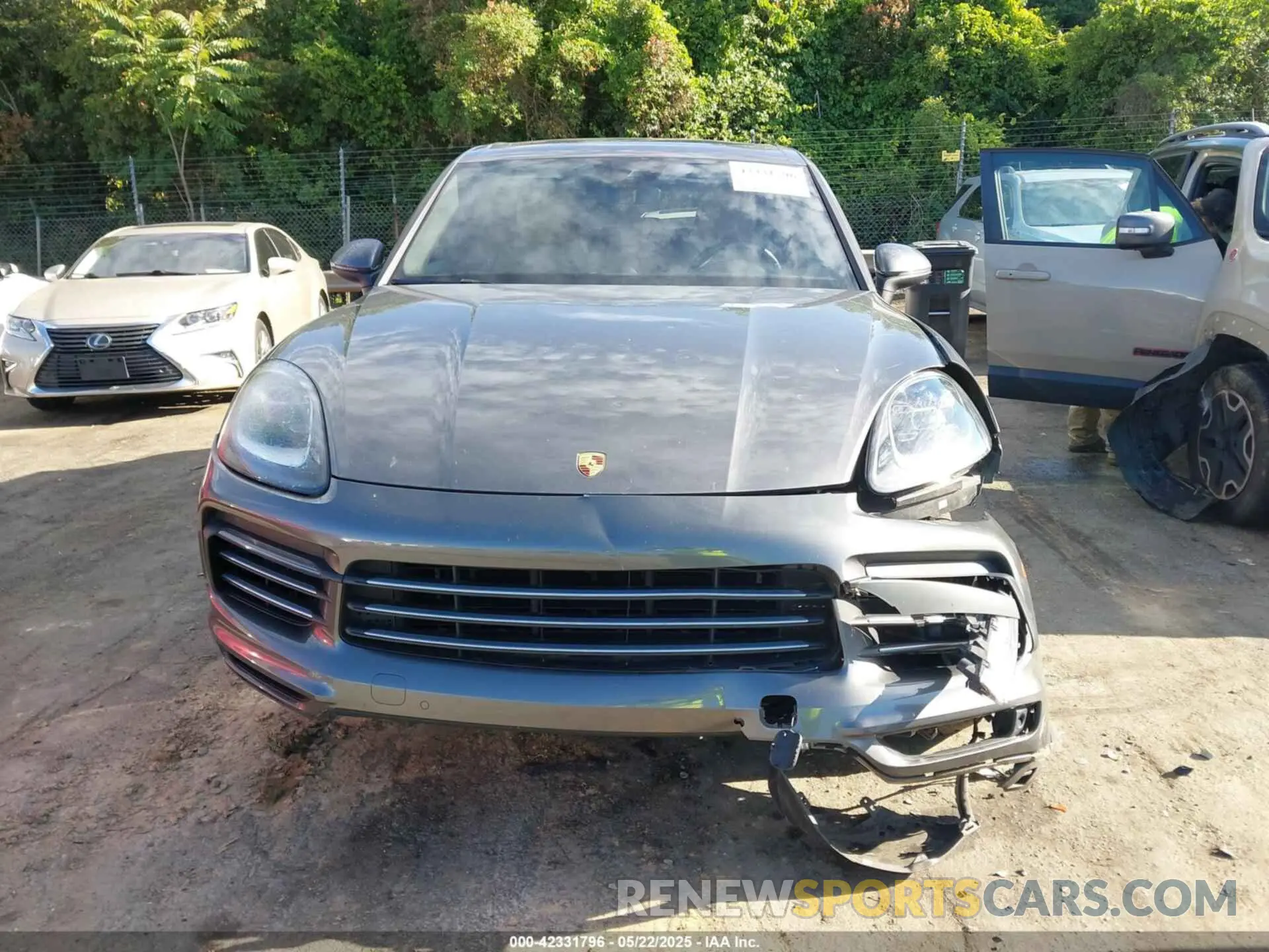 12 fotografías del automóvil dañado WP1AA2AY6KDA08082 PORSCHE CAYENNE 2019