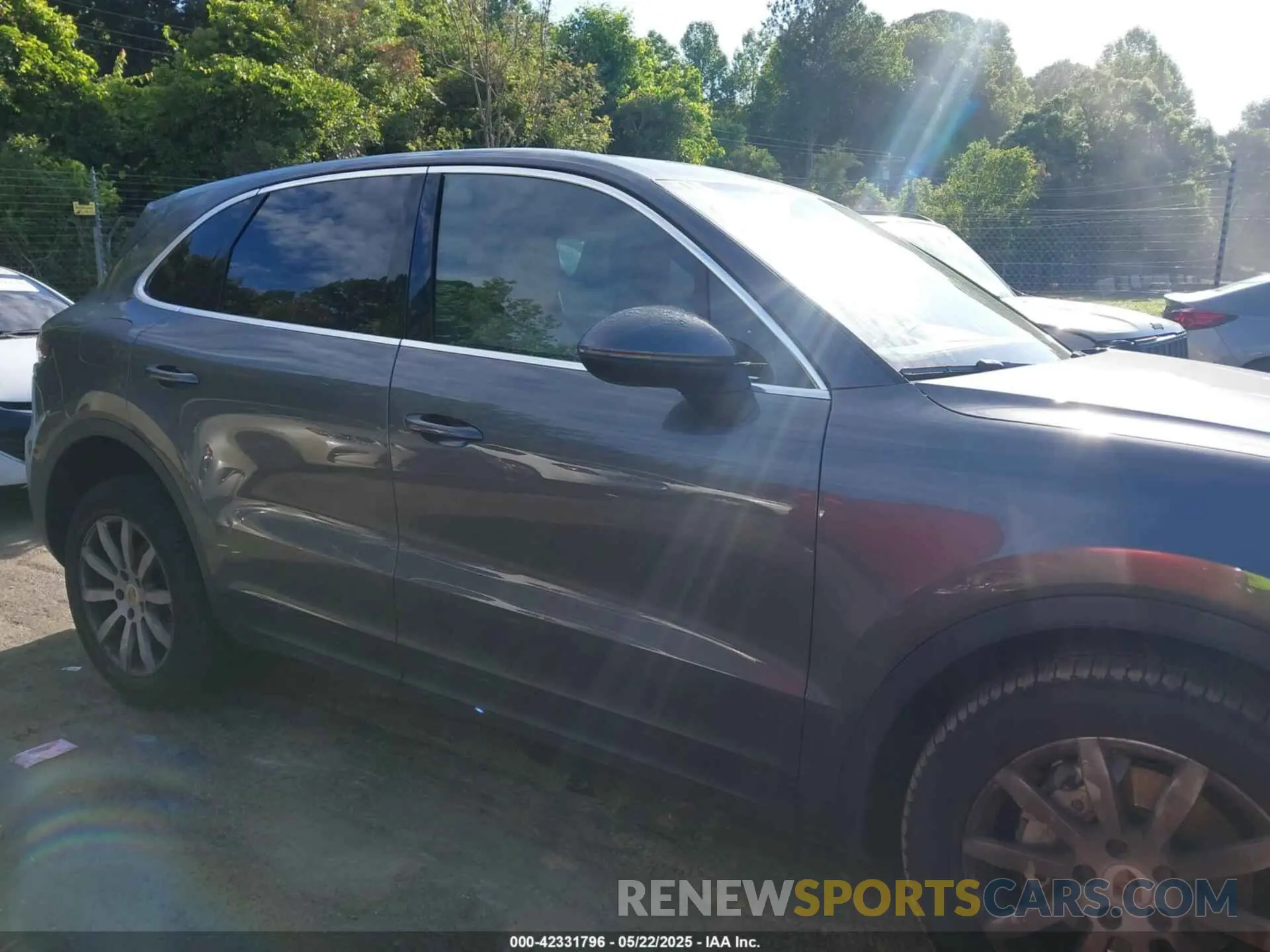 13 fotografías del automóvil dañado WP1AA2AY6KDA08082 PORSCHE CAYENNE 2019
