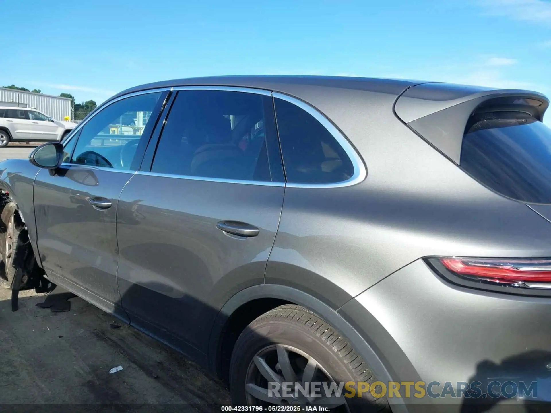14 fotografías del automóvil dañado WP1AA2AY6KDA08082 PORSCHE CAYENNE 2019