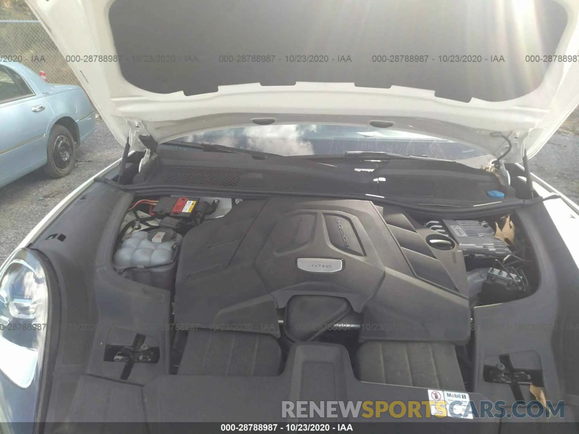 10 fotografías del automóvil dañado WP1AA2AY6KDA10639 PORSCHE CAYENNE 2019