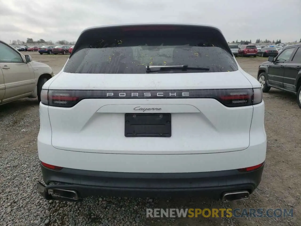 6 fotografías del automóvil dañado WP1AA2AY6KDA15498 PORSCHE CAYENNE 2019