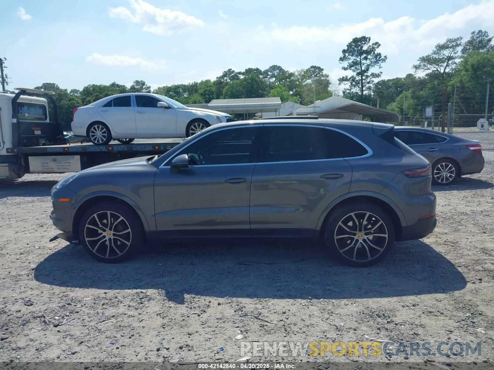 13 fotografías del automóvil dañado WP1AA2AY7KDA05496 PORSCHE CAYENNE 2019