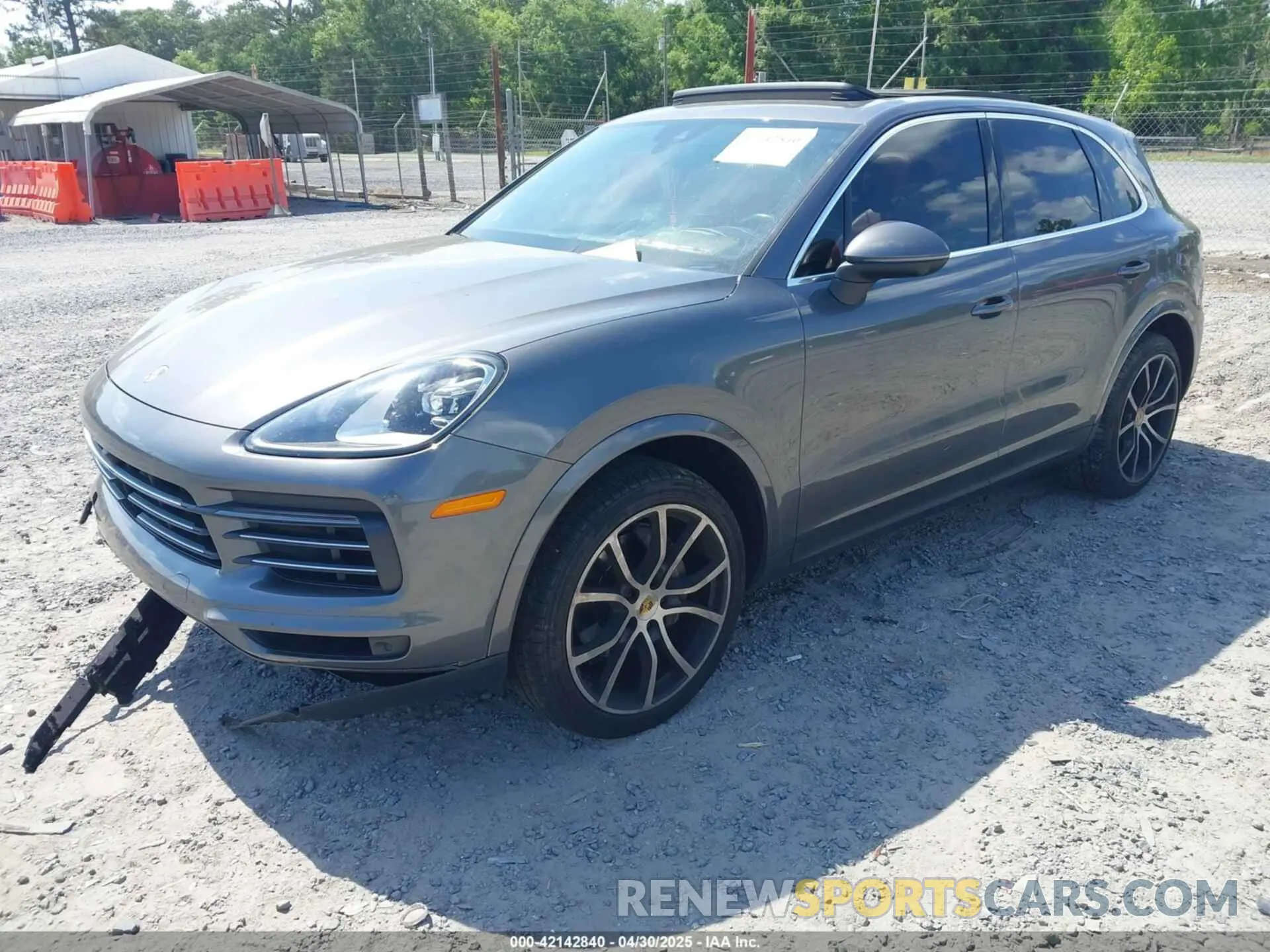 2 fotografías del automóvil dañado WP1AA2AY7KDA05496 PORSCHE CAYENNE 2019