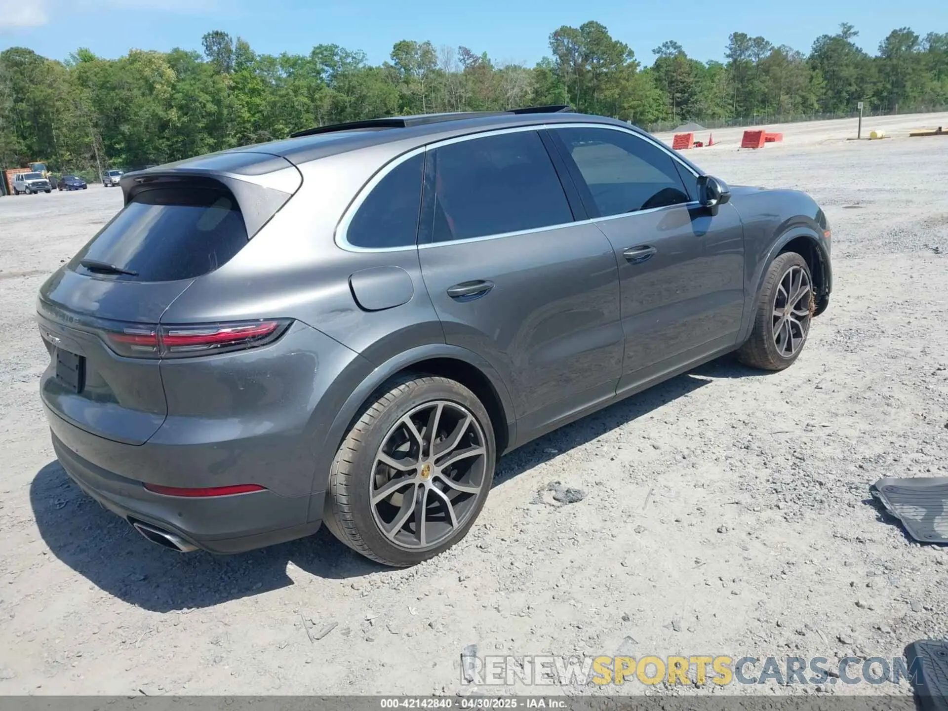 4 fotografías del automóvil dañado WP1AA2AY7KDA05496 PORSCHE CAYENNE 2019