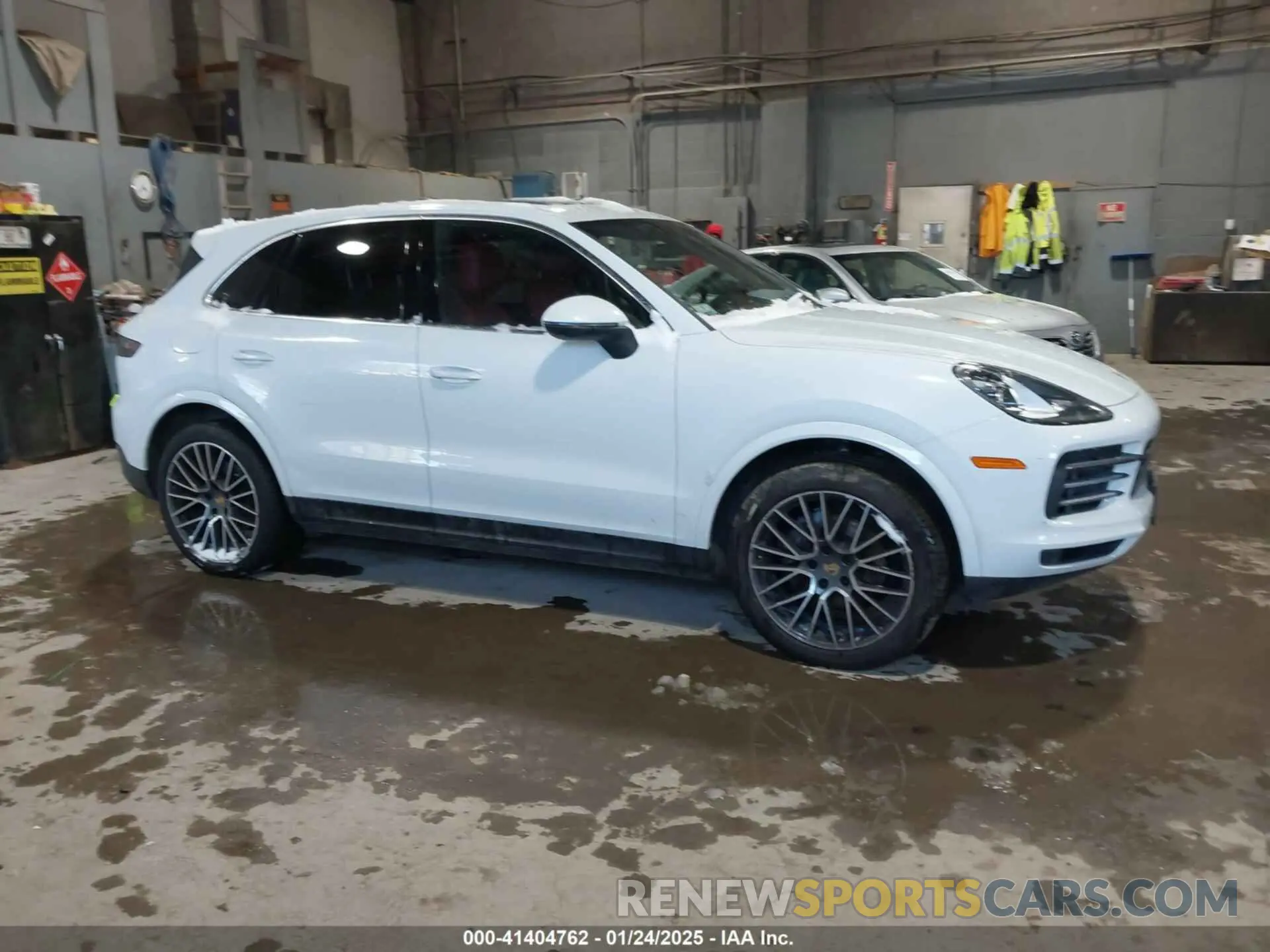 12 fotografías del automóvil dañado WP1AA2AY8KDA10870 PORSCHE CAYENNE 2019