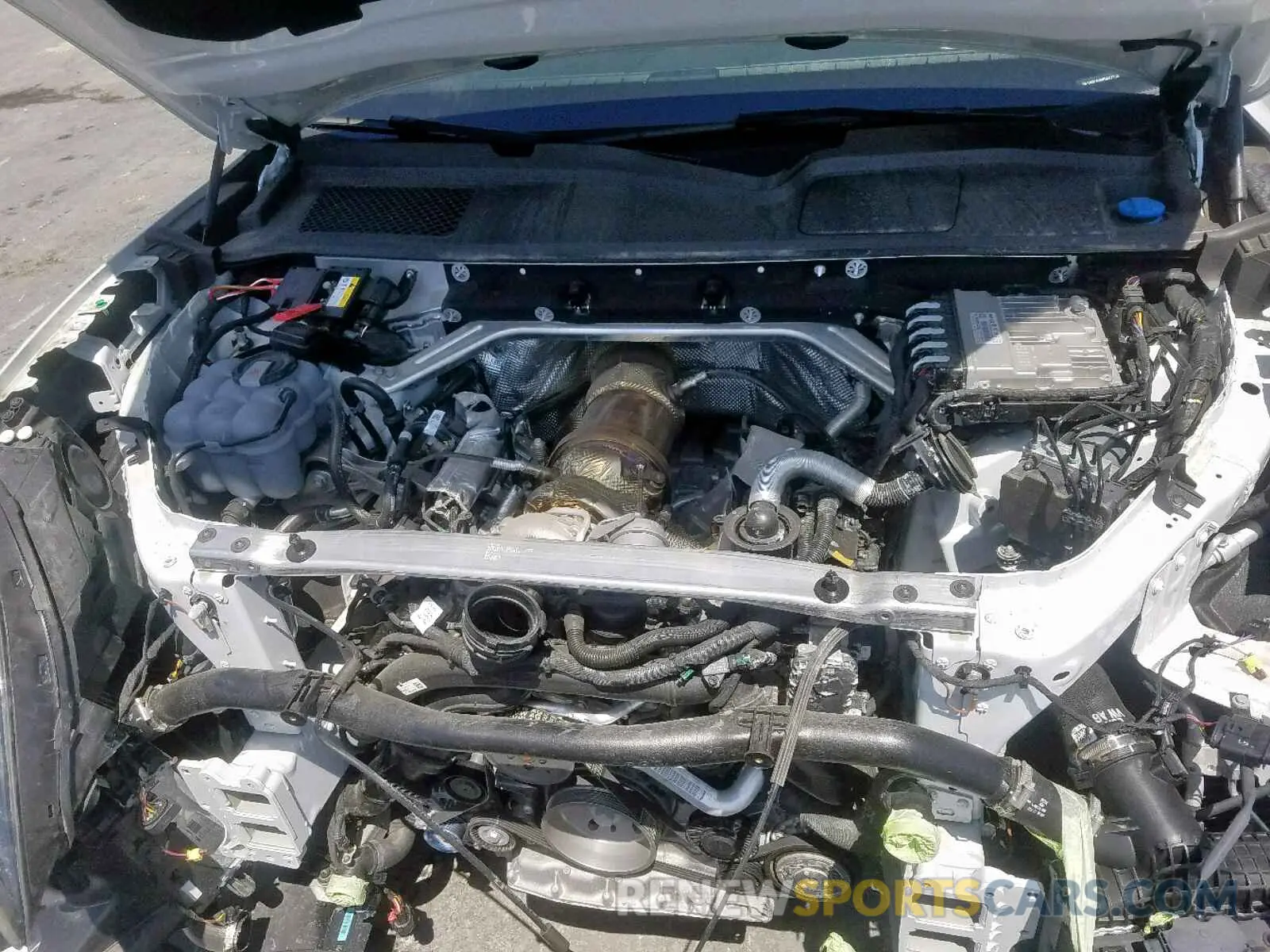 7 fotografías del automóvil dañado WP1AA2AYXKDA07730 PORSCHE CAYENNE 2019