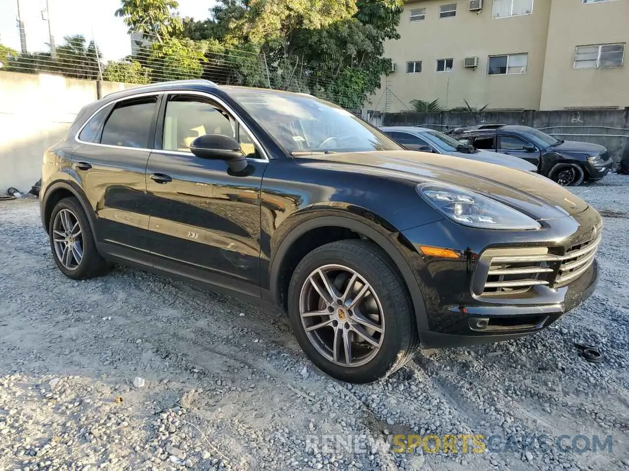 4 fotografías del automóvil dañado WP1AA2AYXKDA10580 PORSCHE CAYENNE 2019