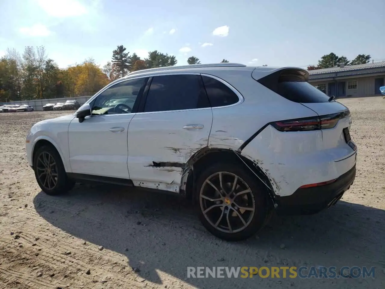 2 fotografías del automóvil dañado WP1AB2AY0KDA62362 PORSCHE CAYENNE 2019