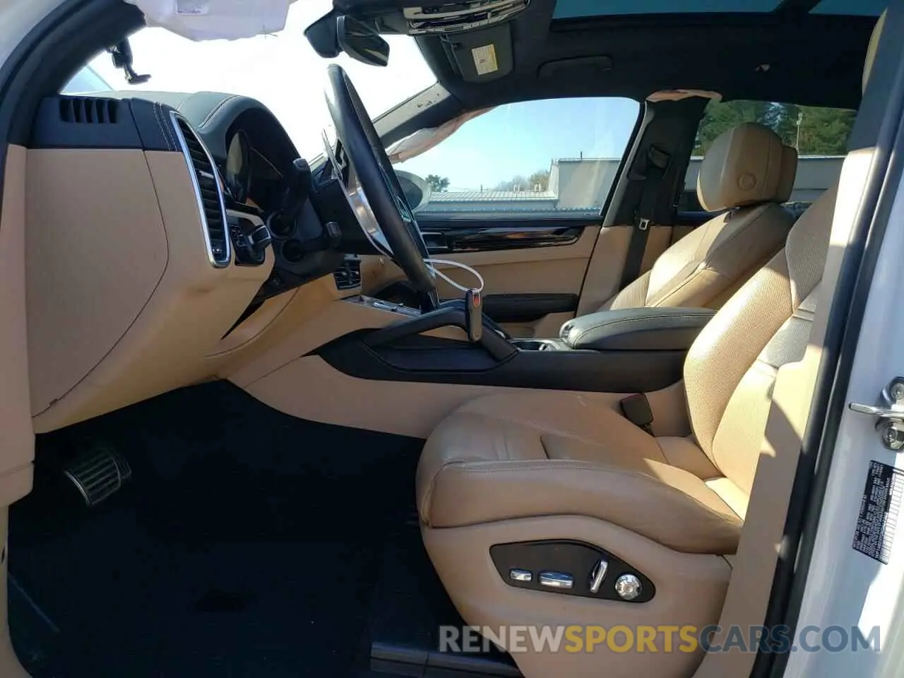 7 fotografías del automóvil dañado WP1AB2AY0KDA62362 PORSCHE CAYENNE 2019