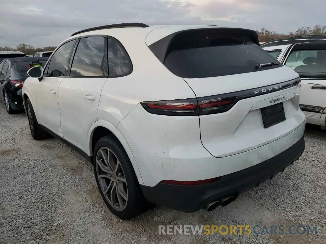3 fotografías del automóvil dañado WP1AB2AY1KDA62175 PORSCHE CAYENNE 2019