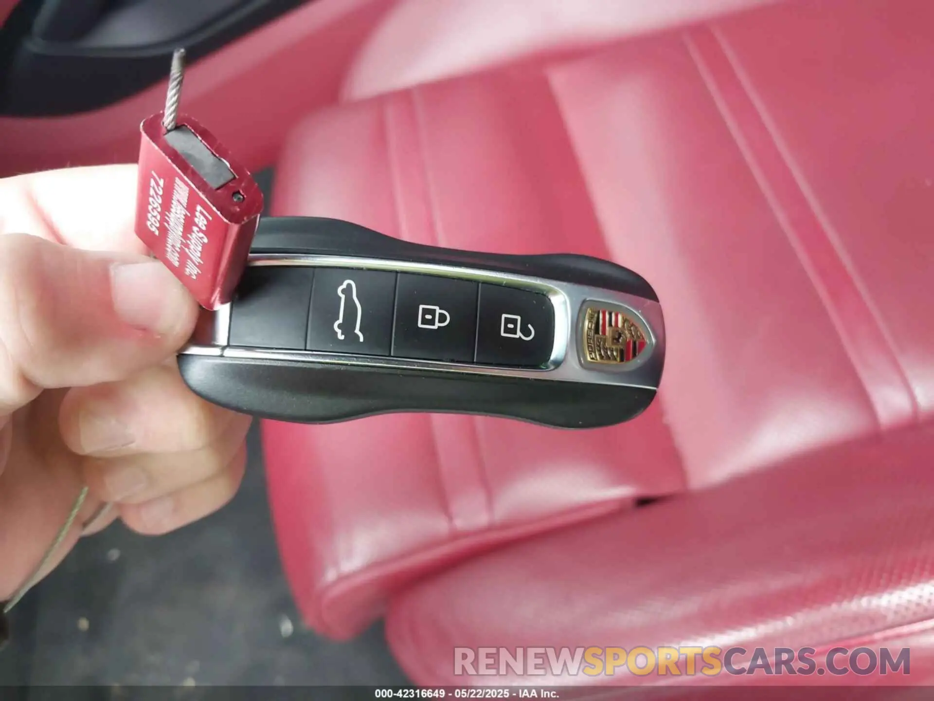 11 fotografías del automóvil dañado WP1AB2AY2KDA64548 PORSCHE CAYENNE 2019