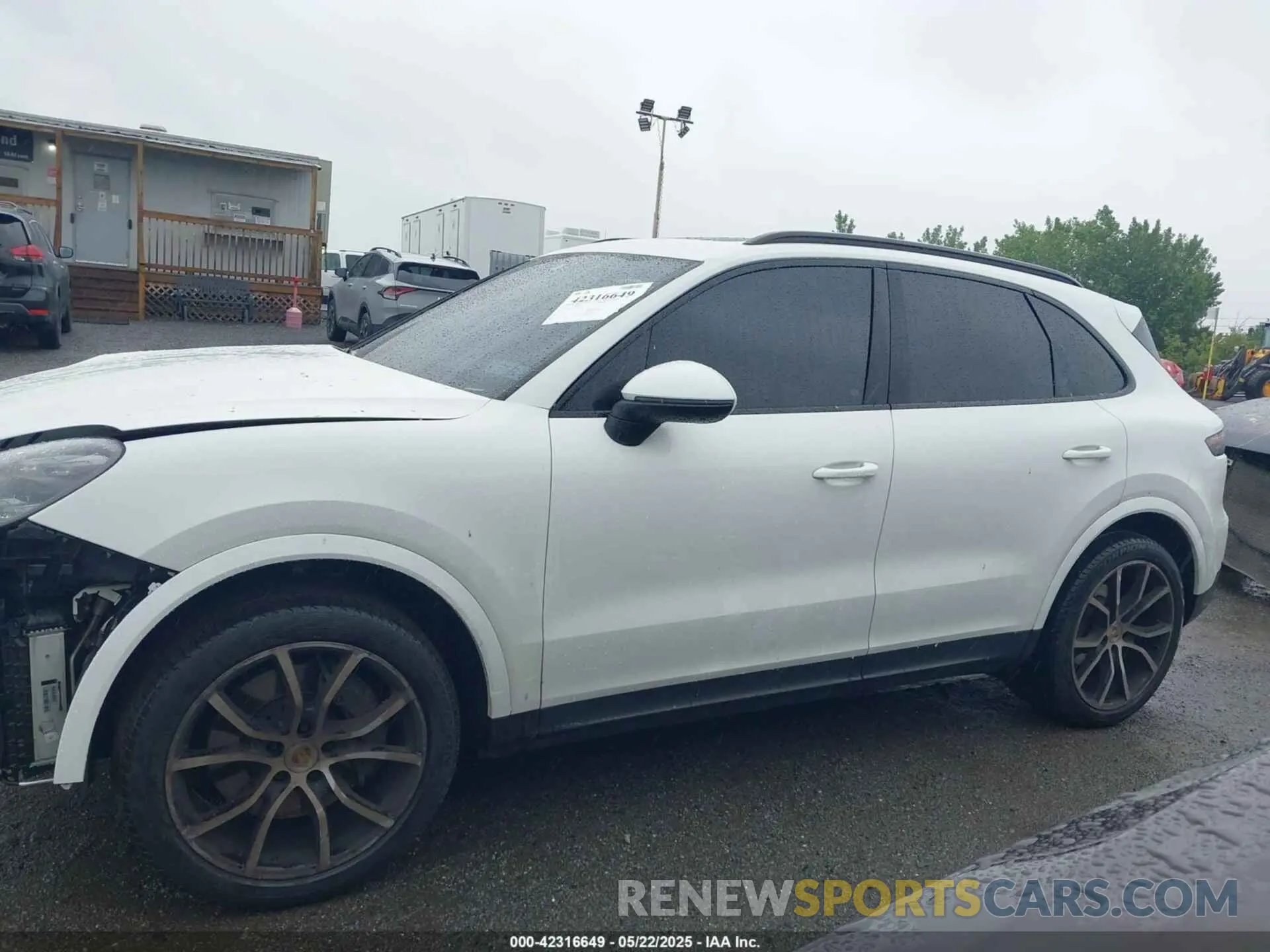 14 fotografías del automóvil dañado WP1AB2AY2KDA64548 PORSCHE CAYENNE 2019