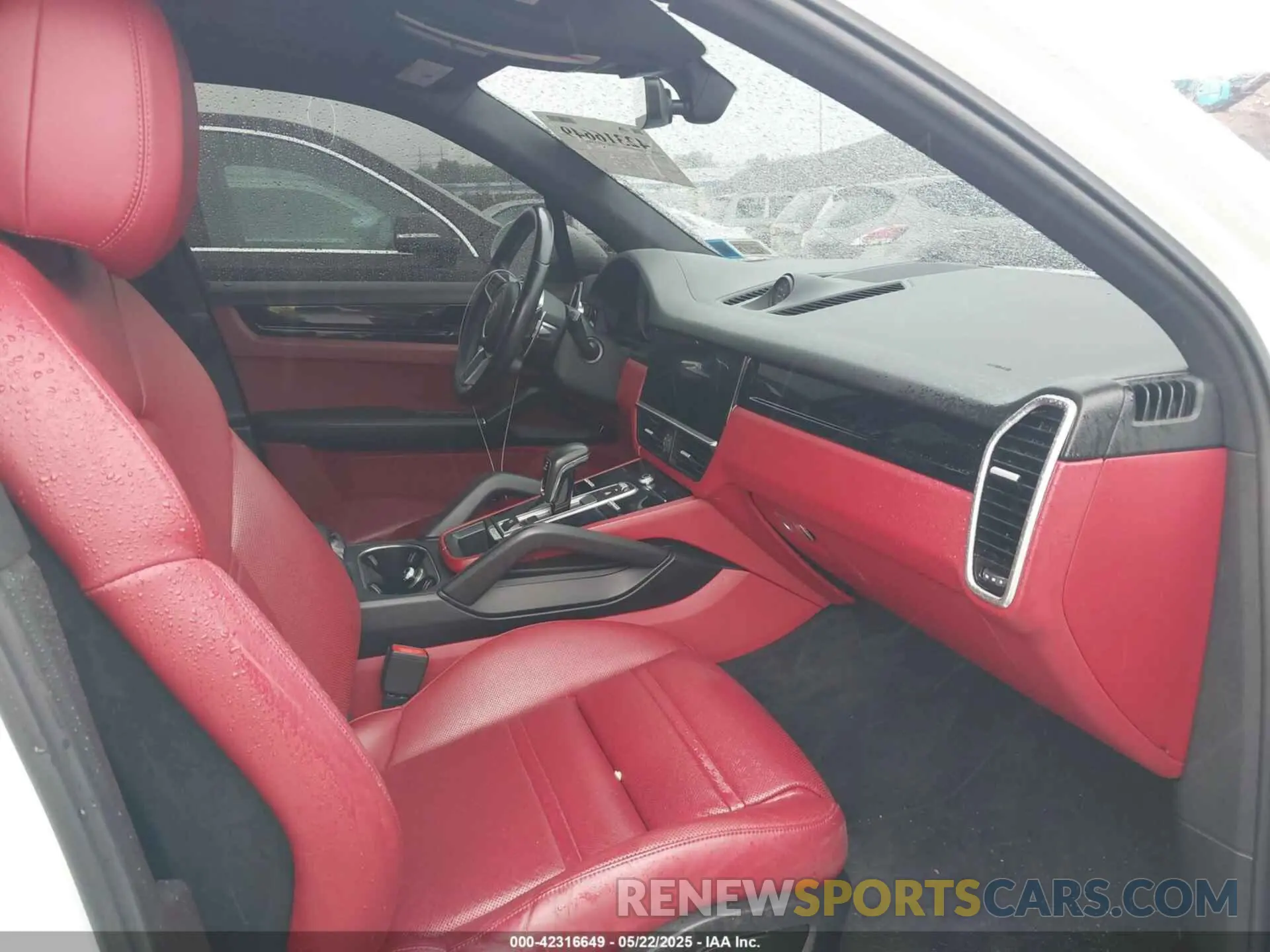 5 fotografías del automóvil dañado WP1AB2AY2KDA64548 PORSCHE CAYENNE 2019