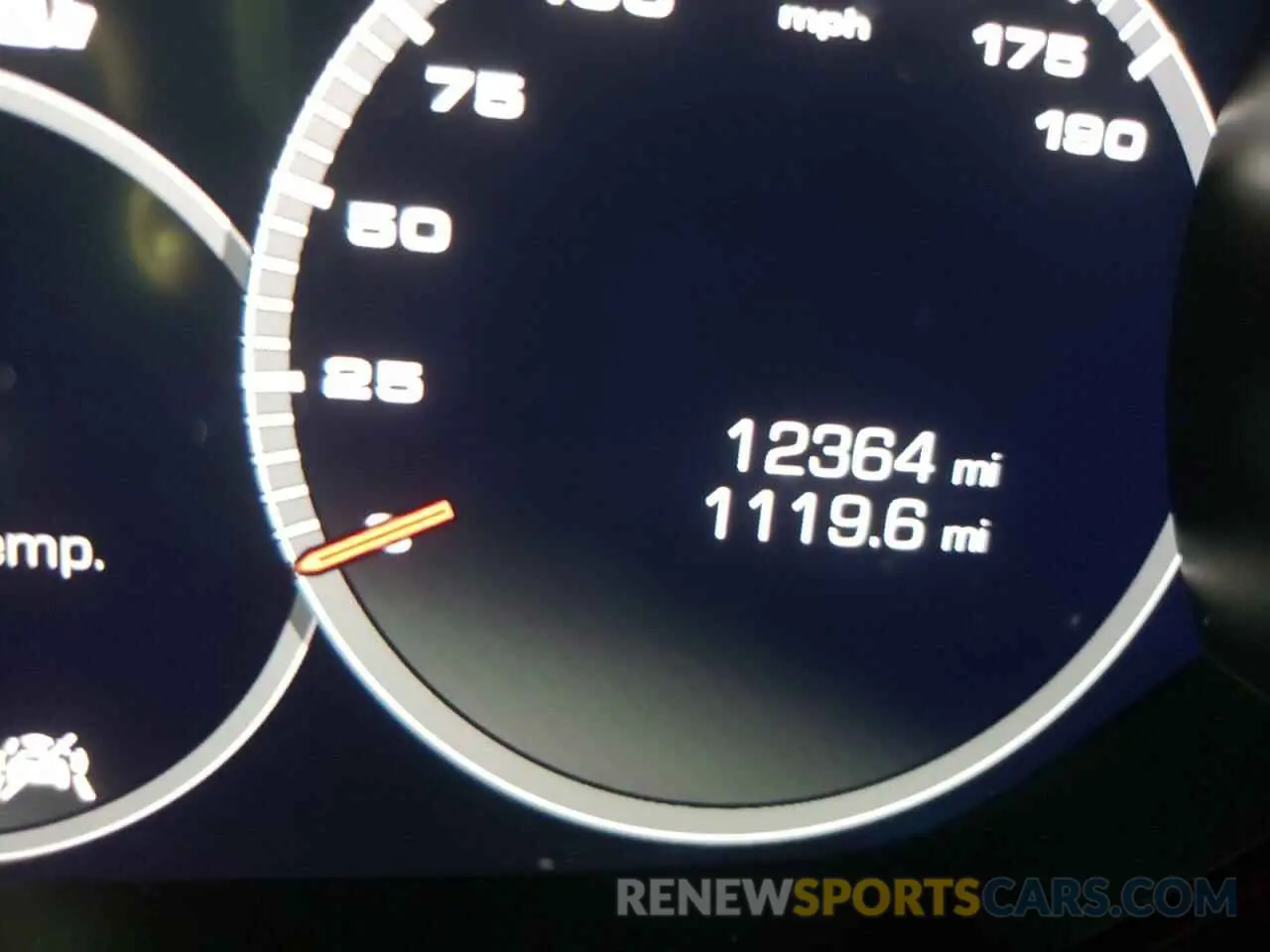 8 fotografías del automóvil dañado WP1AB2AY4KDA65636 PORSCHE CAYENNE 2019