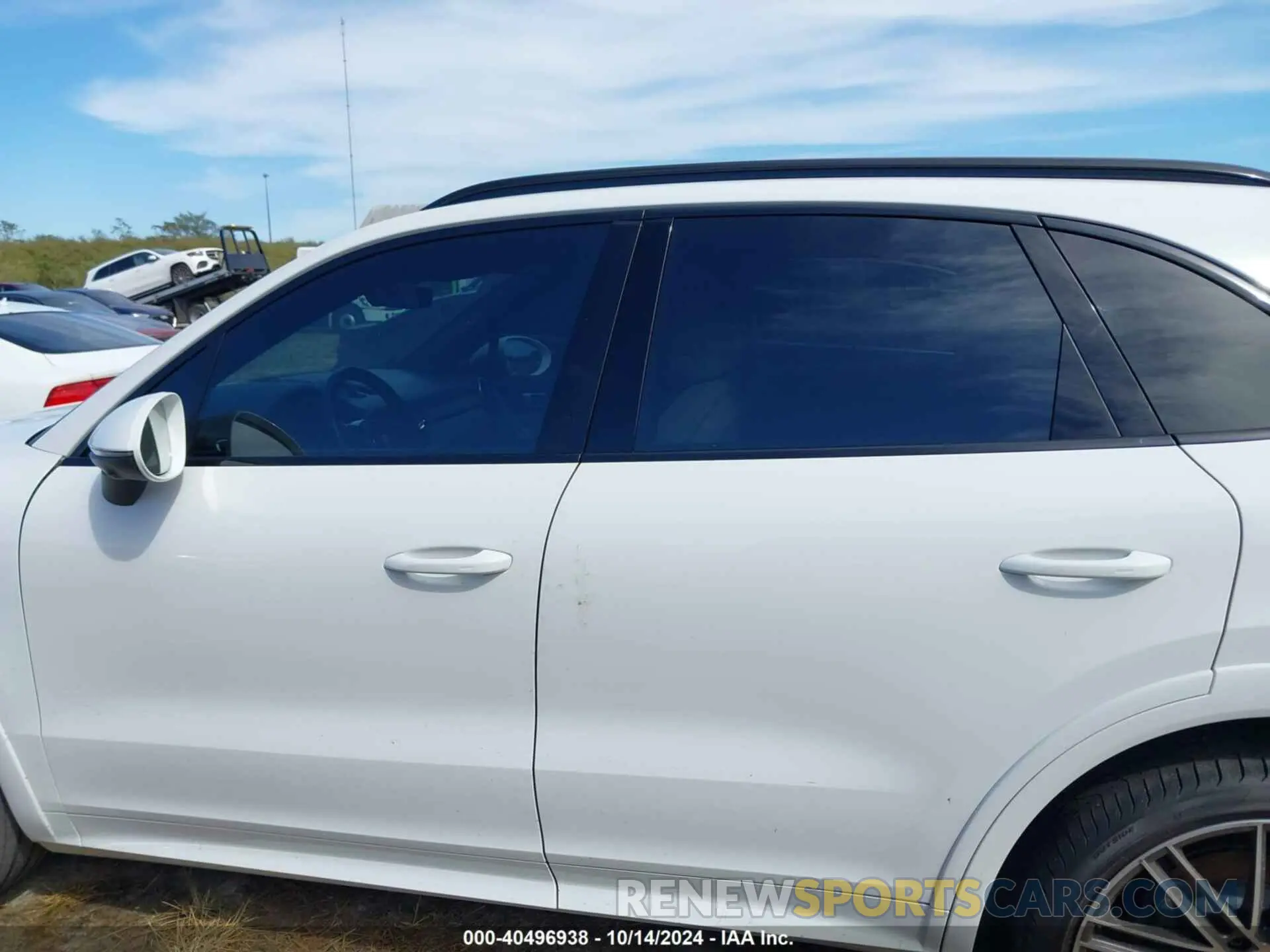13 fotografías del automóvil dañado WP1AB2AY5KDA64026 PORSCHE CAYENNE 2019