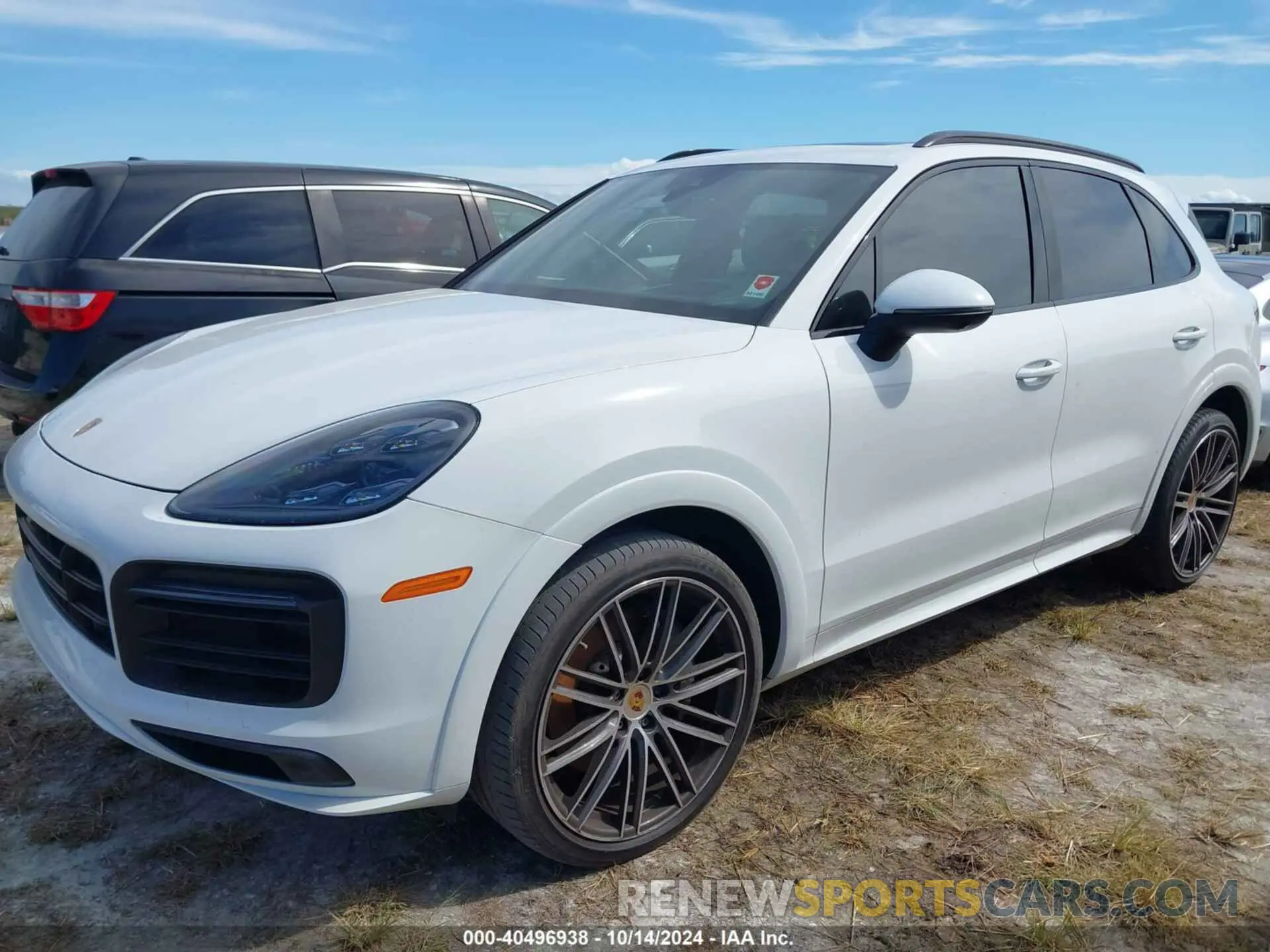 2 fotografías del automóvil dañado WP1AB2AY5KDA64026 PORSCHE CAYENNE 2019