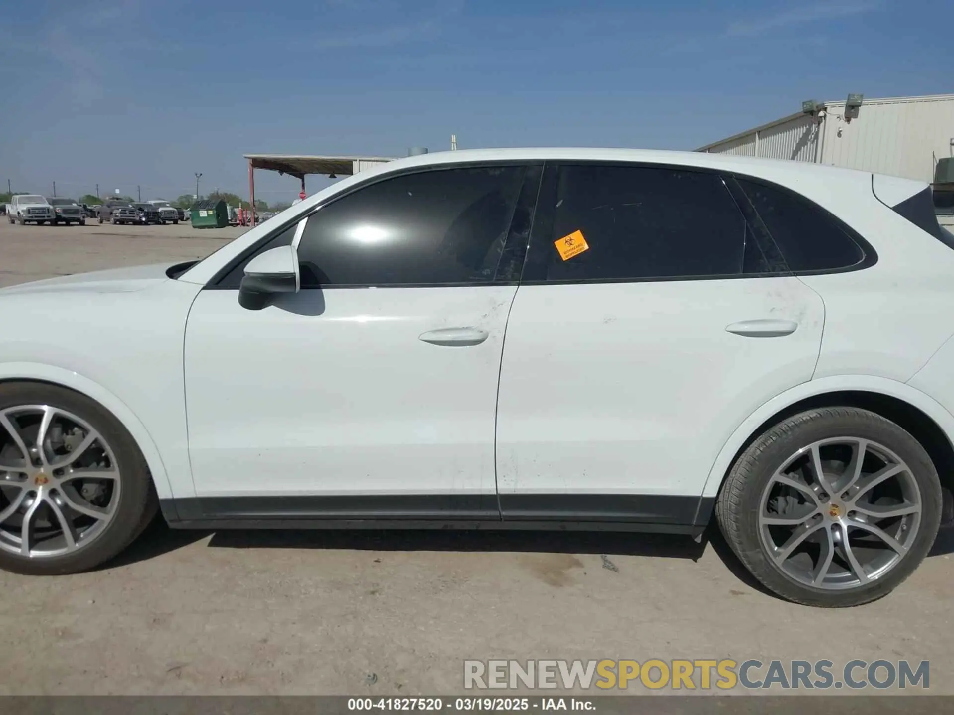 13 fotografías del automóvil dañado WP1AB2AY7KDA64786 PORSCHE CAYENNE 2019