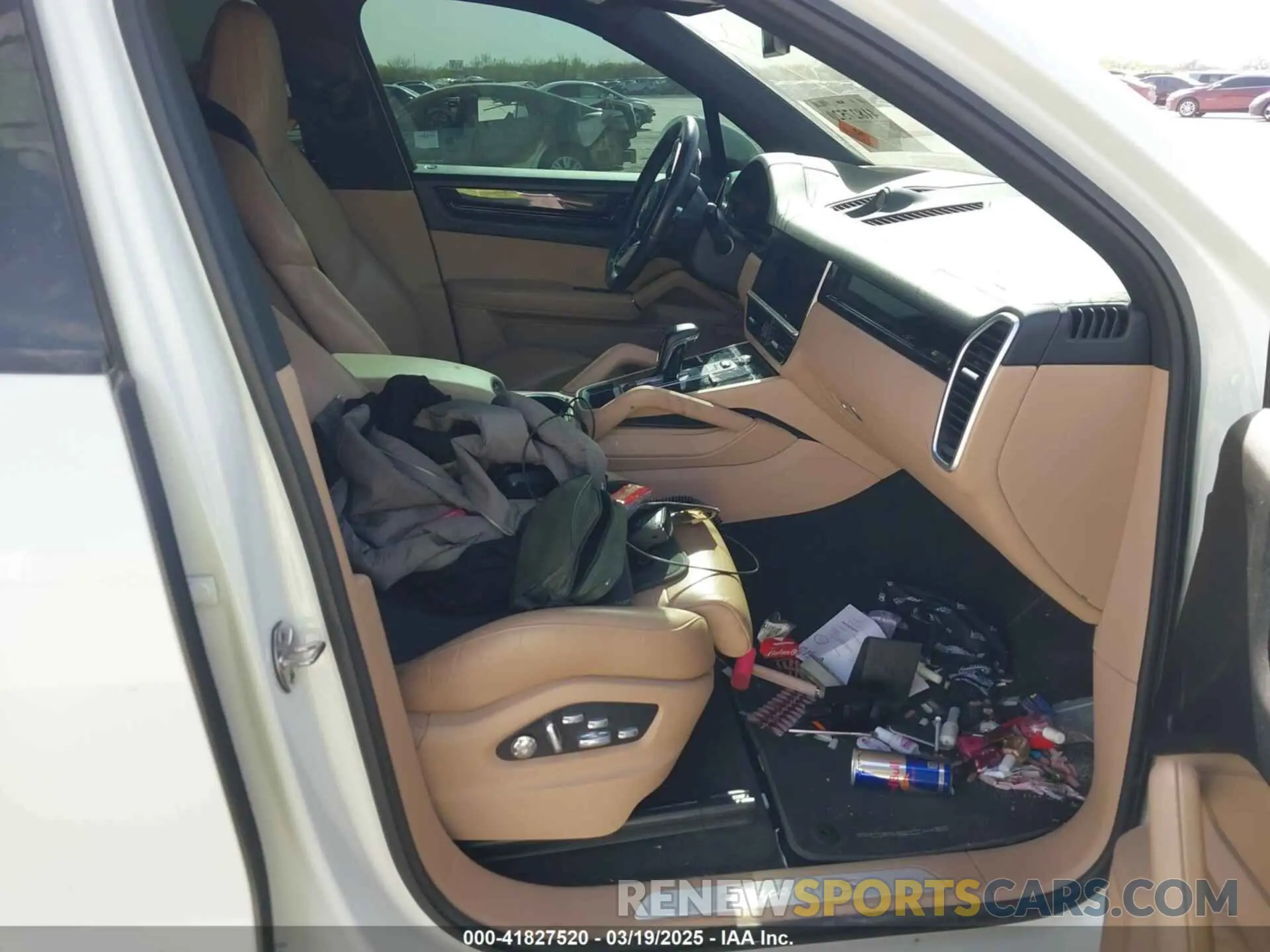 5 fotografías del automóvil dañado WP1AB2AY7KDA64786 PORSCHE CAYENNE 2019