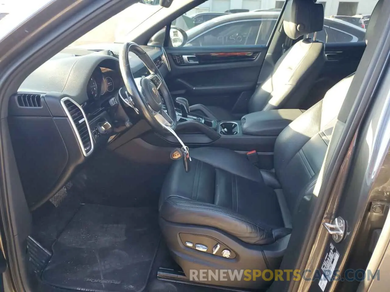 7 fotografías del automóvil dañado WP1AE2AY1KDA51233 PORSCHE CAYENNE 2019