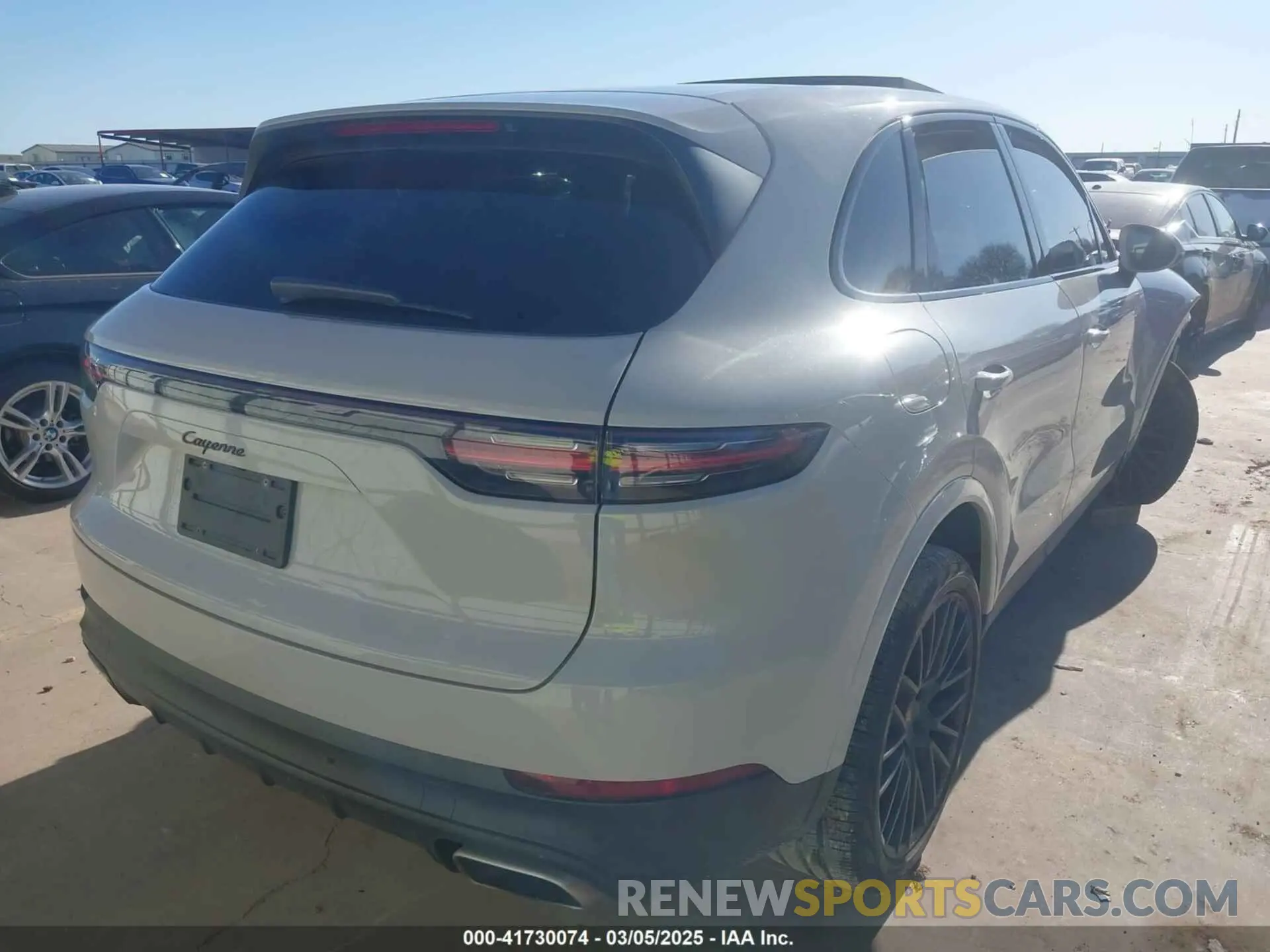 4 fotografías del automóvil dañado WP1AA2AY1LDA07276 PORSCHE CAYENNE 2020