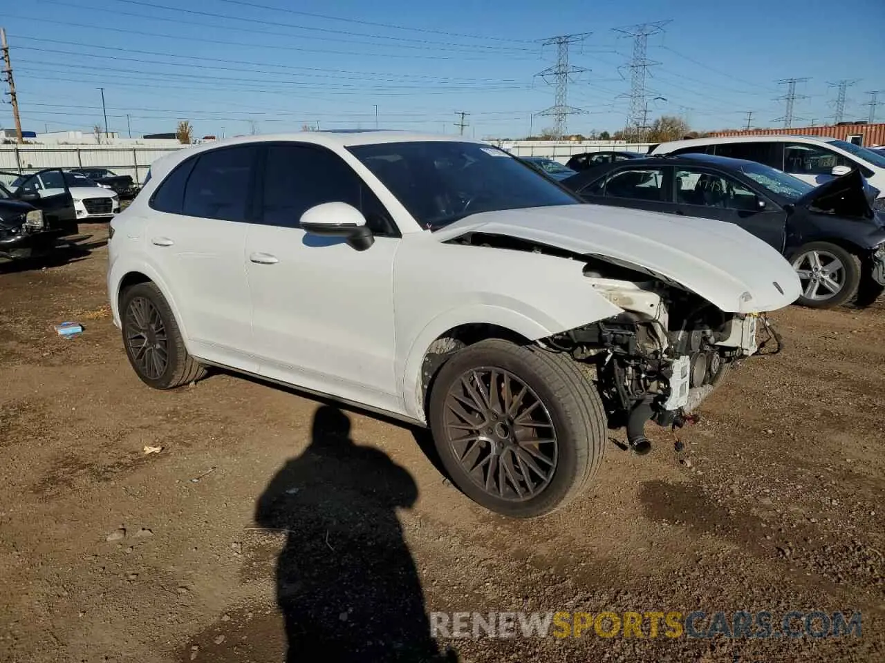 4 fotografías del automóvil dañado WP1AA2AY2LDA03544 PORSCHE CAYENNE 2020