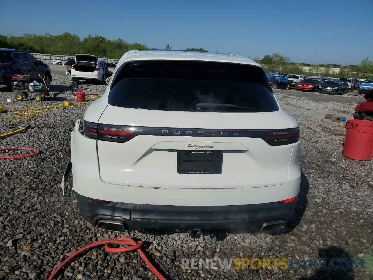 6 fotografías del automóvil dañado WP1AA2AY2LDA03933 PORSCHE CAYENNE 2020