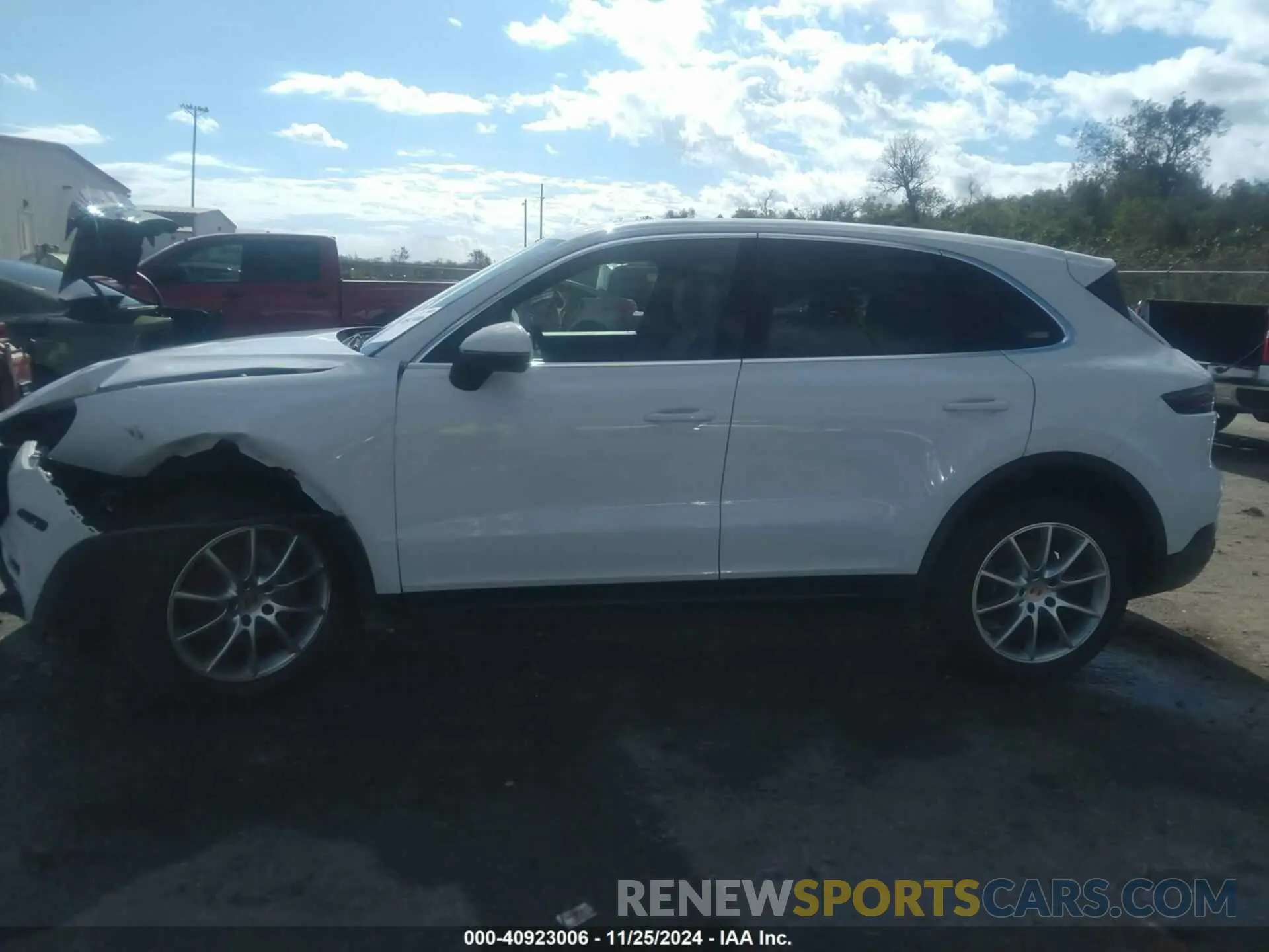 14 fotografías del automóvil dañado WP1AA2AY2LDA06573 PORSCHE CAYENNE 2020