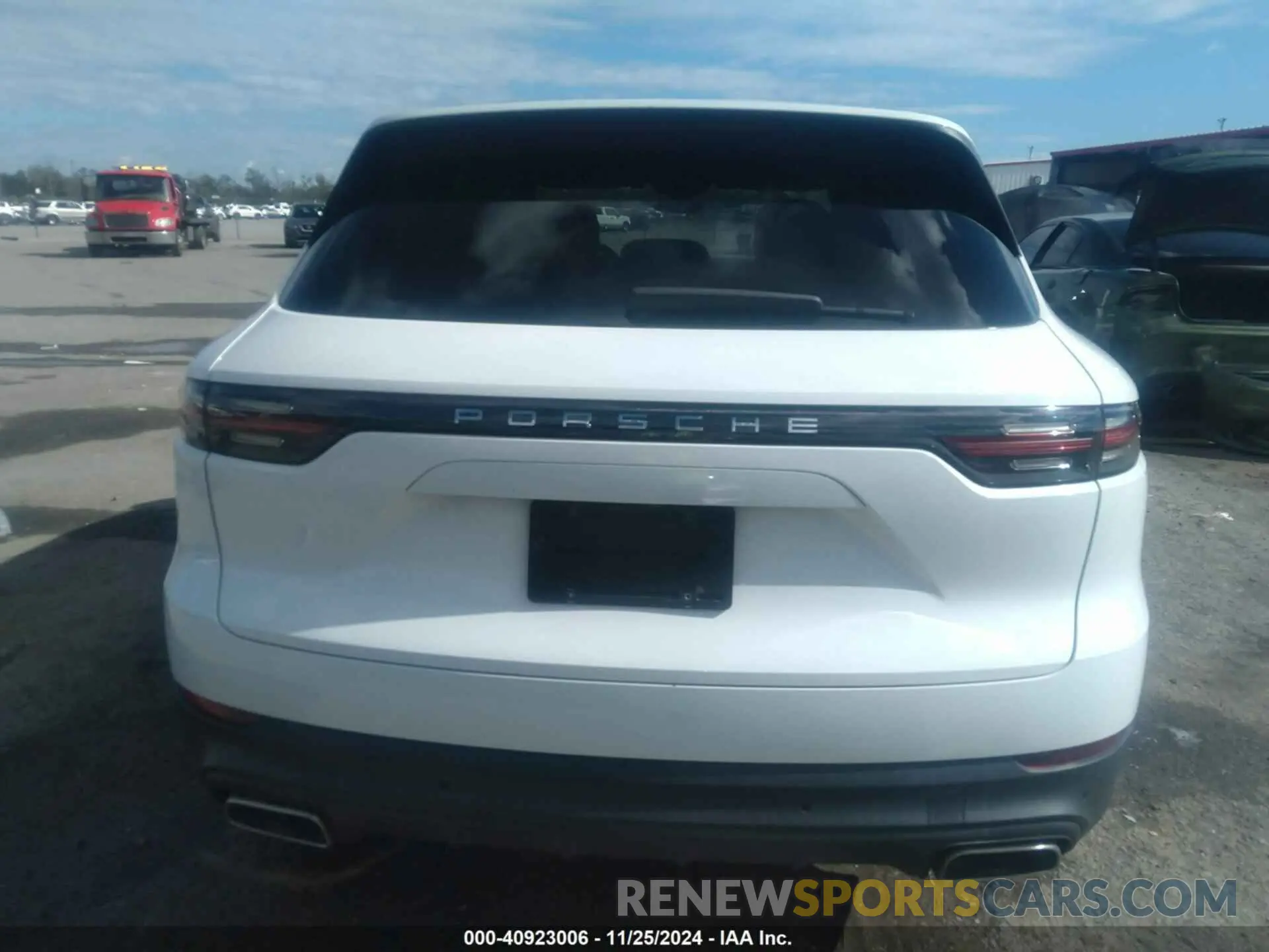 16 fotografías del automóvil dañado WP1AA2AY2LDA06573 PORSCHE CAYENNE 2020