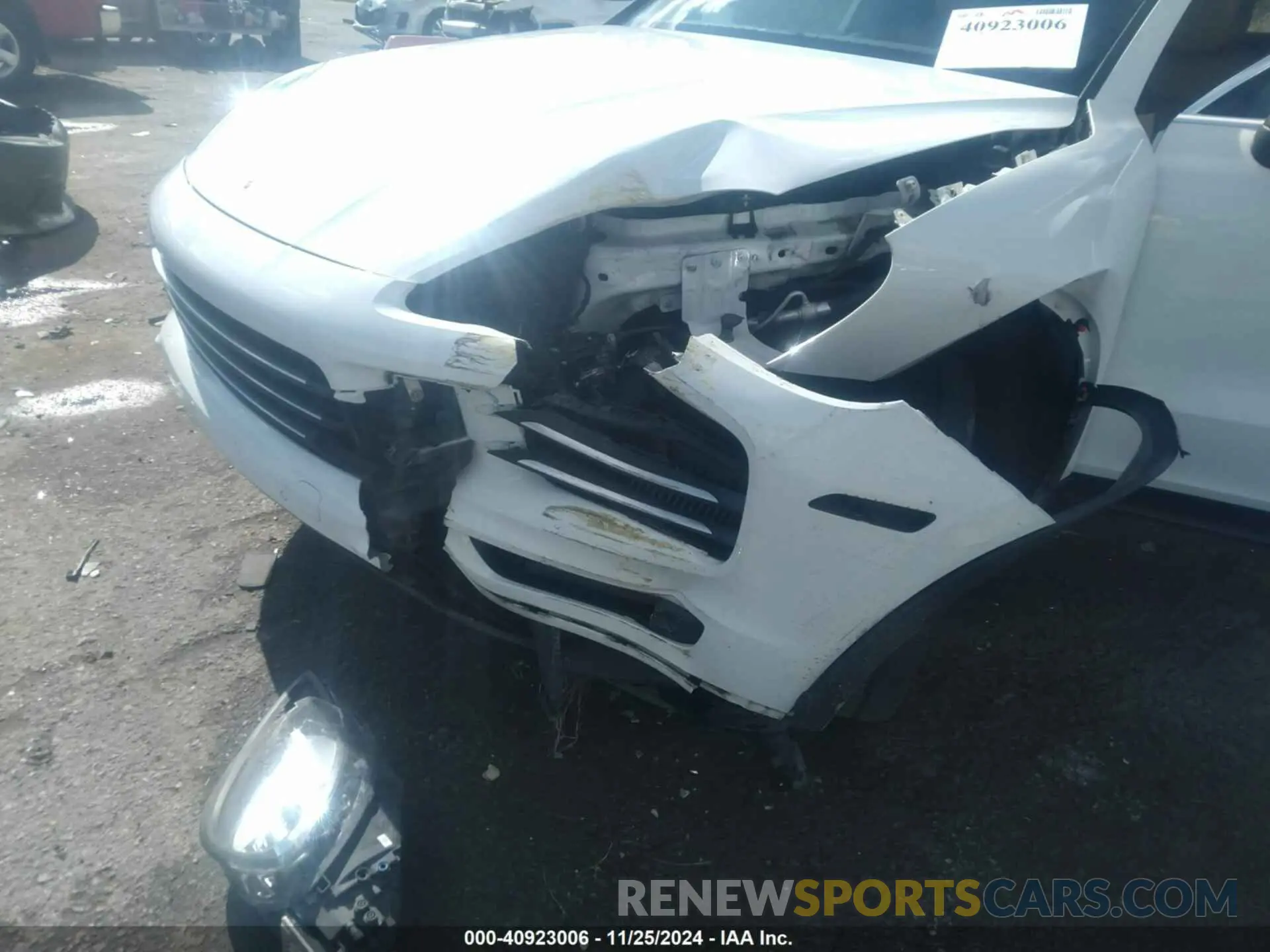 6 fotografías del automóvil dañado WP1AA2AY2LDA06573 PORSCHE CAYENNE 2020