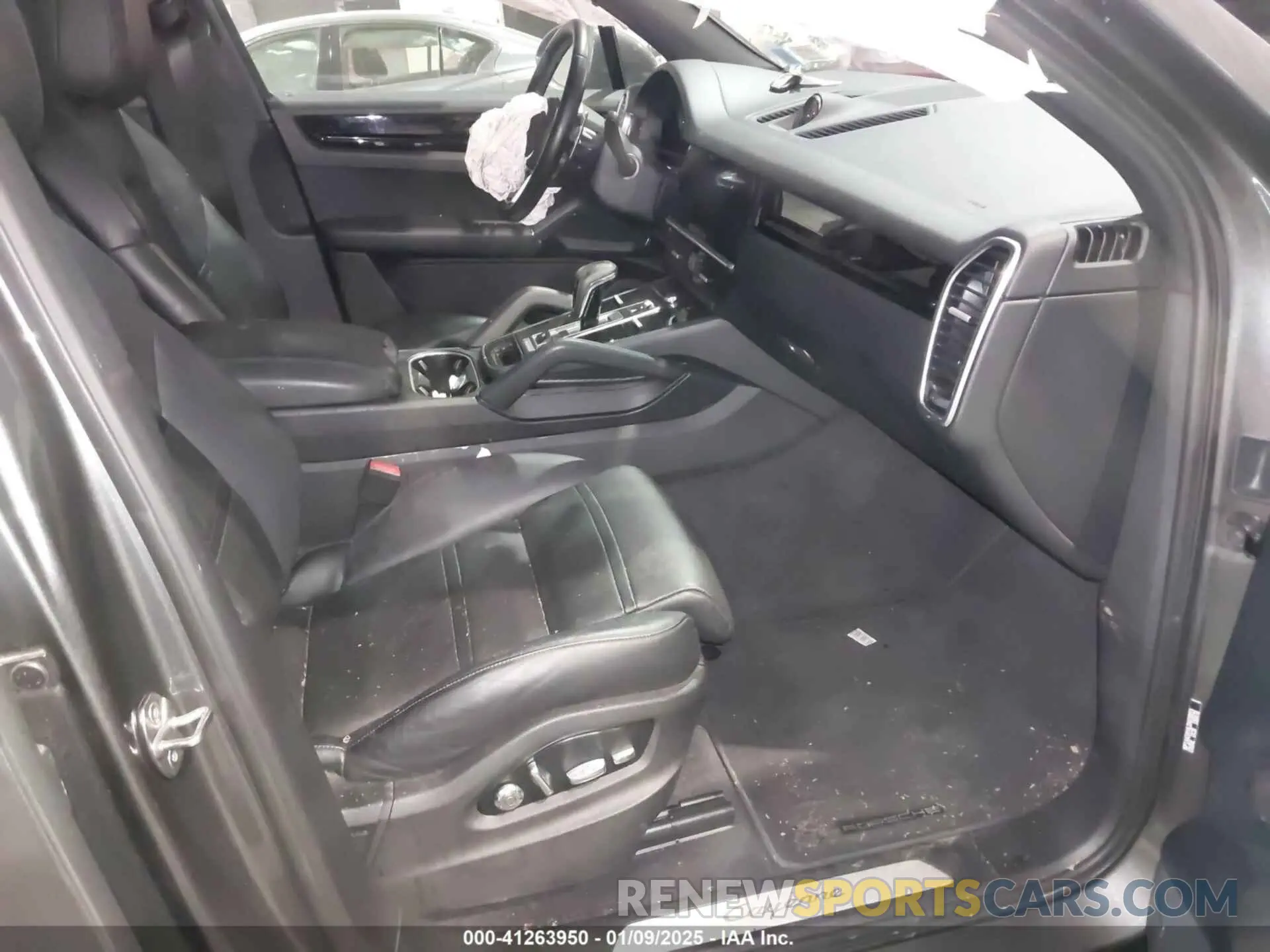 5 fotografías del automóvil dañado WP1AA2AY4LDA03853 PORSCHE CAYENNE 2020