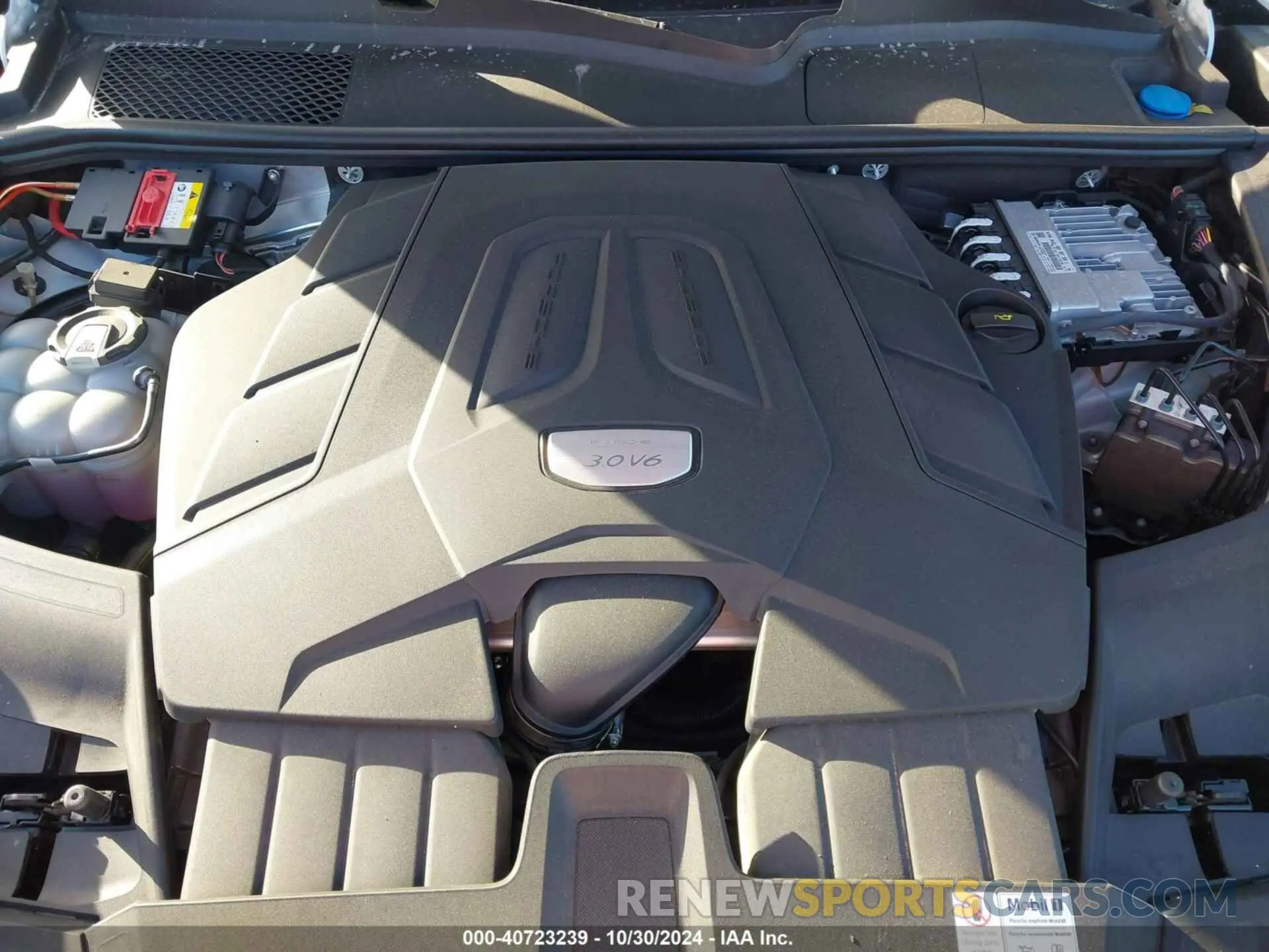 10 fotografías del automóvil dañado WP1AA2AY4LDA09071 PORSCHE CAYENNE 2020