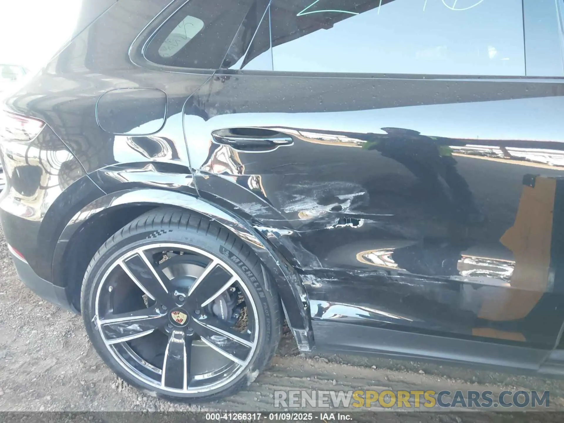 6 fotografías del automóvil dañado WP1AA2AY5LDA06521 PORSCHE CAYENNE 2020